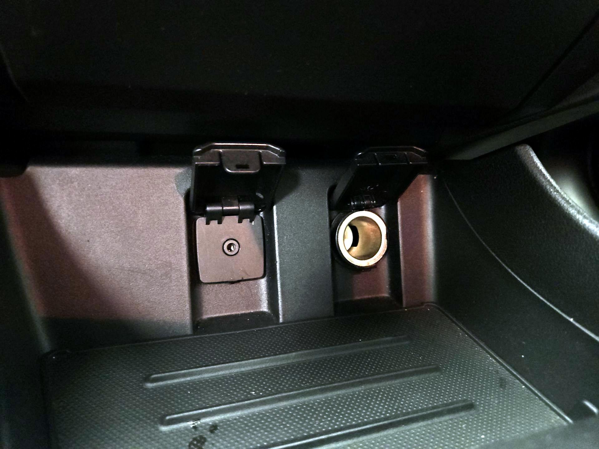 Thumbnail: 2015 Honda Civic - 18