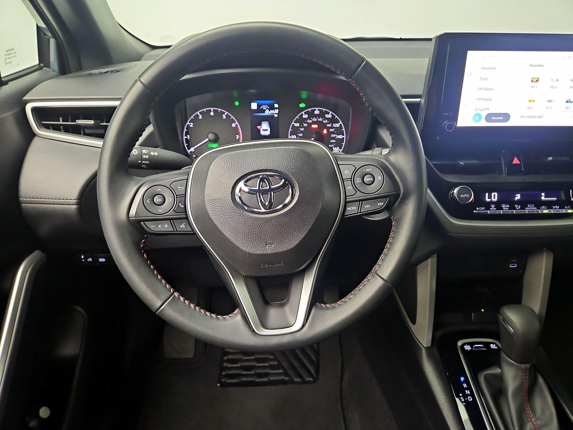 Thumbnail: 2024 Toyota Corolla Cross - 10