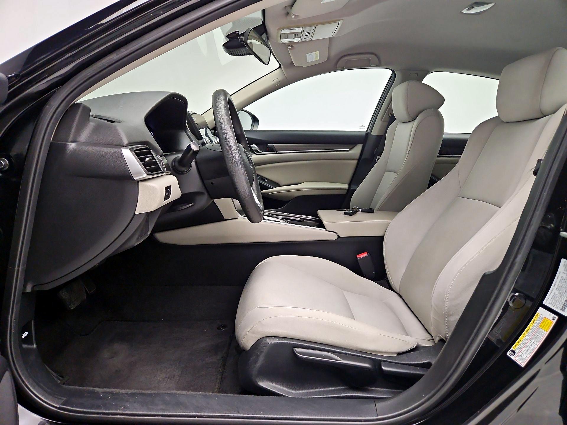 Thumbnail: 2018 Honda Accord - 11