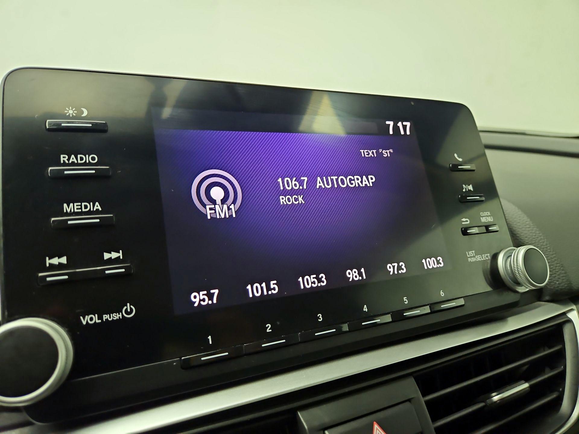 Thumbnail: 2018 Honda Accord - 15