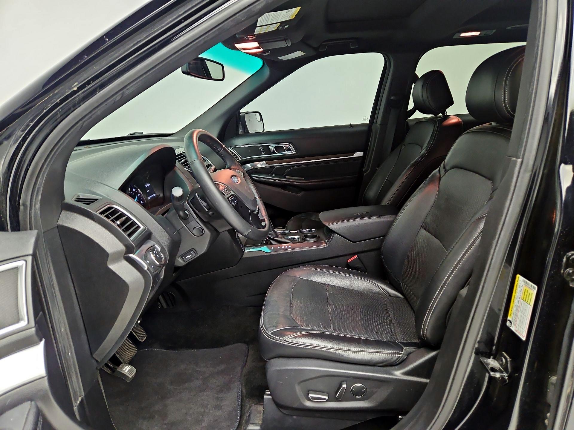 Thumbnail: 2017 Ford Explorer - 11