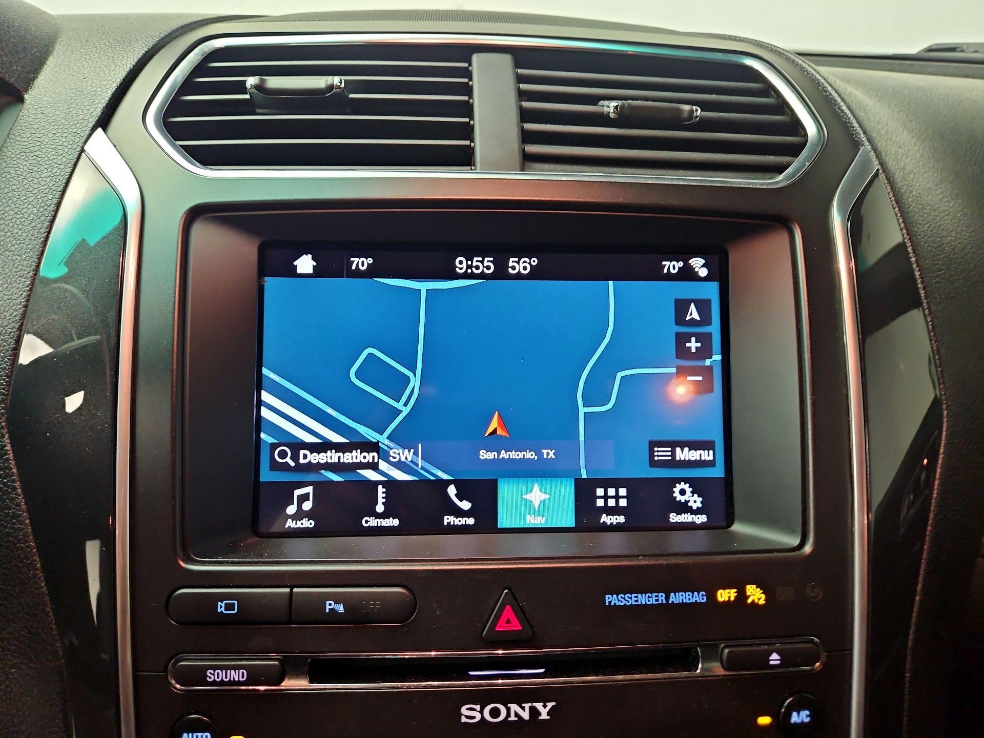 Thumbnail: 2017 Ford Explorer - 14