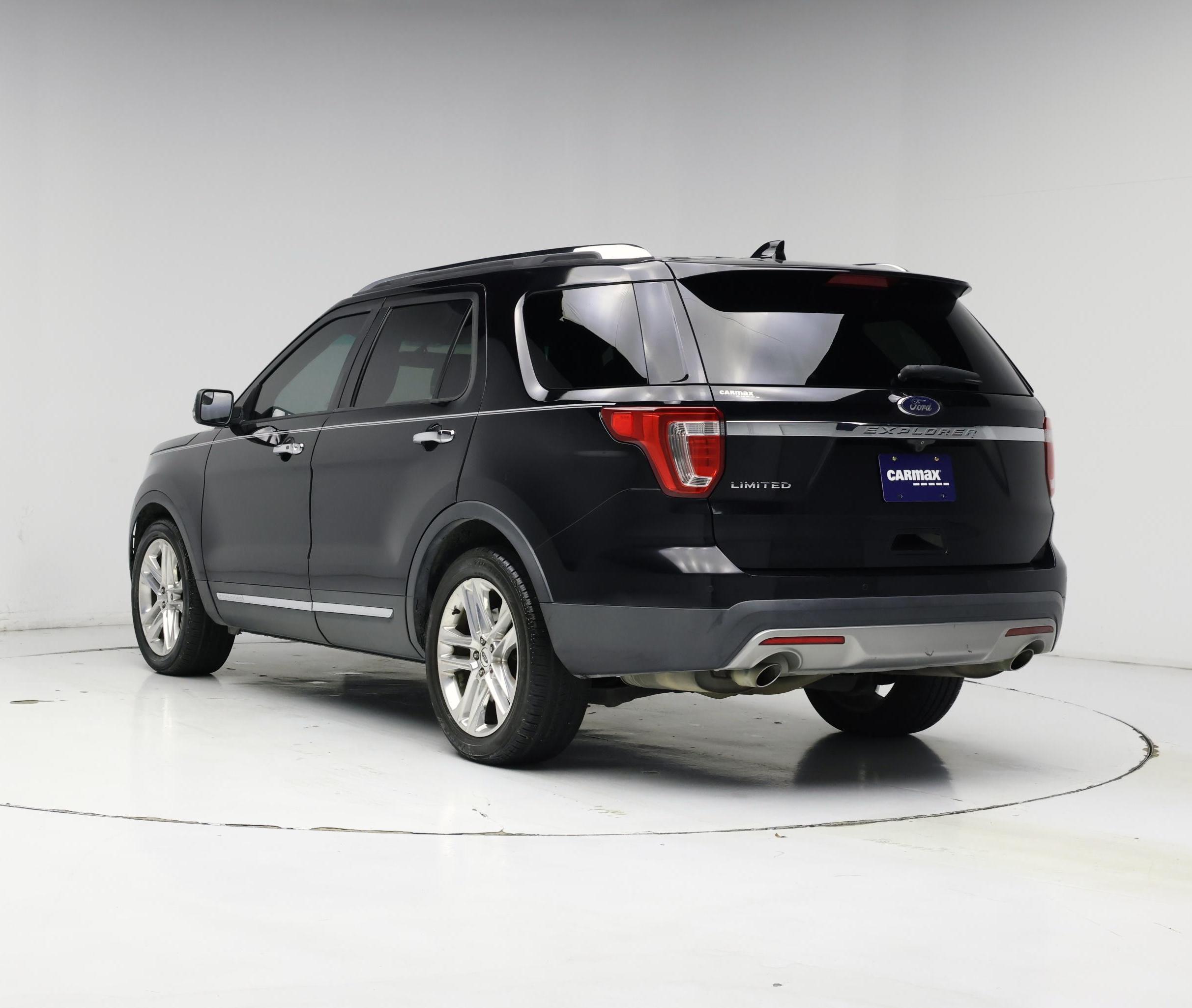 Thumbnail: 2017 Ford Explorer - 2