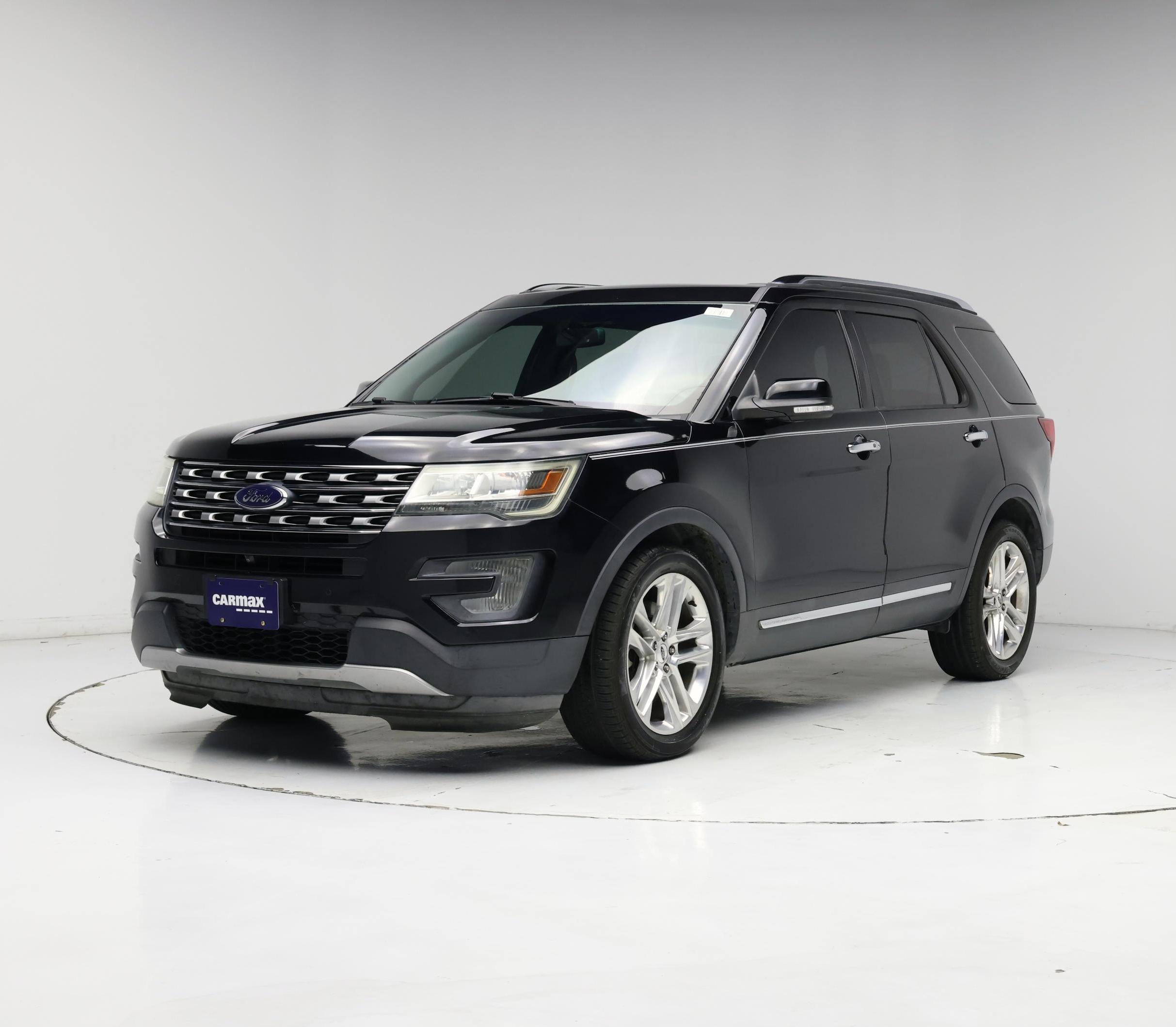 Thumbnail: 2017 Ford Explorer - 4