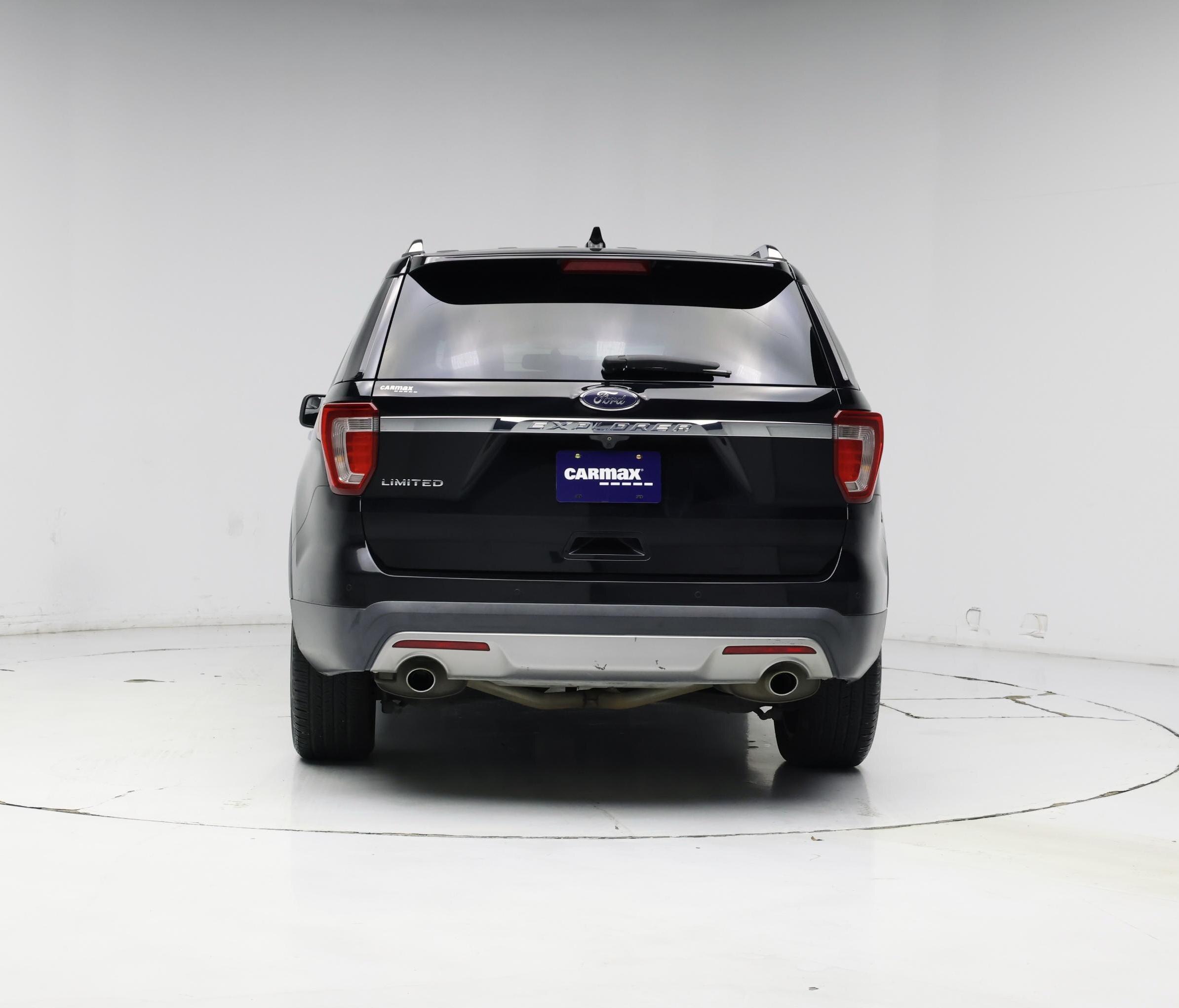 Thumbnail: 2017 Ford Explorer - 6