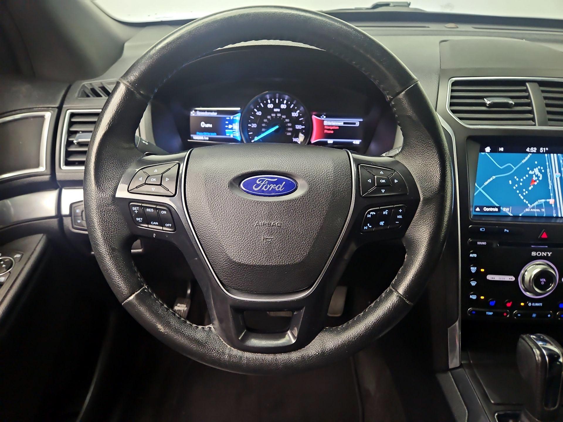 Thumbnail: 2017 Ford Explorer - 10