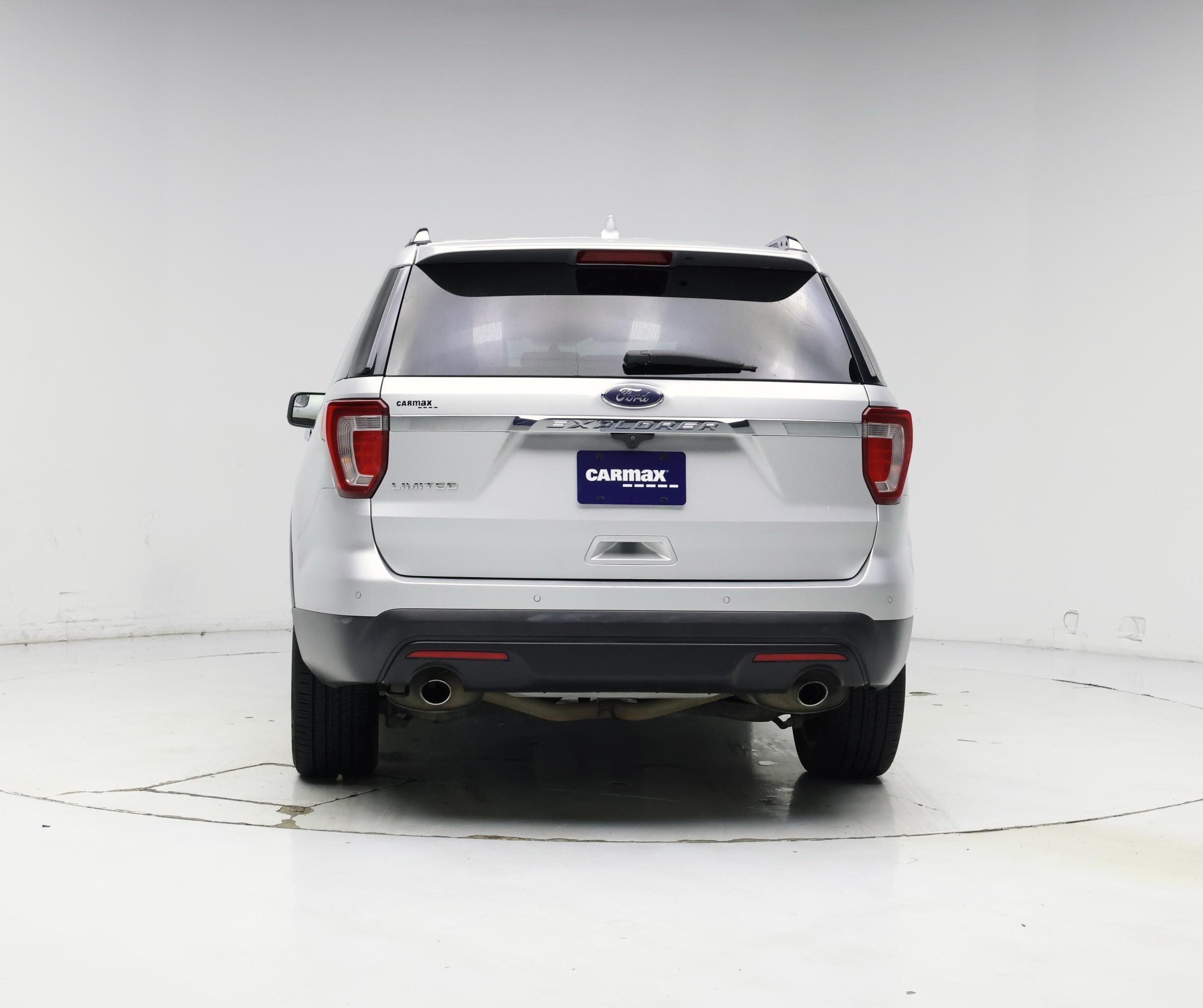 Thumbnail: 2017 Ford Explorer - 6