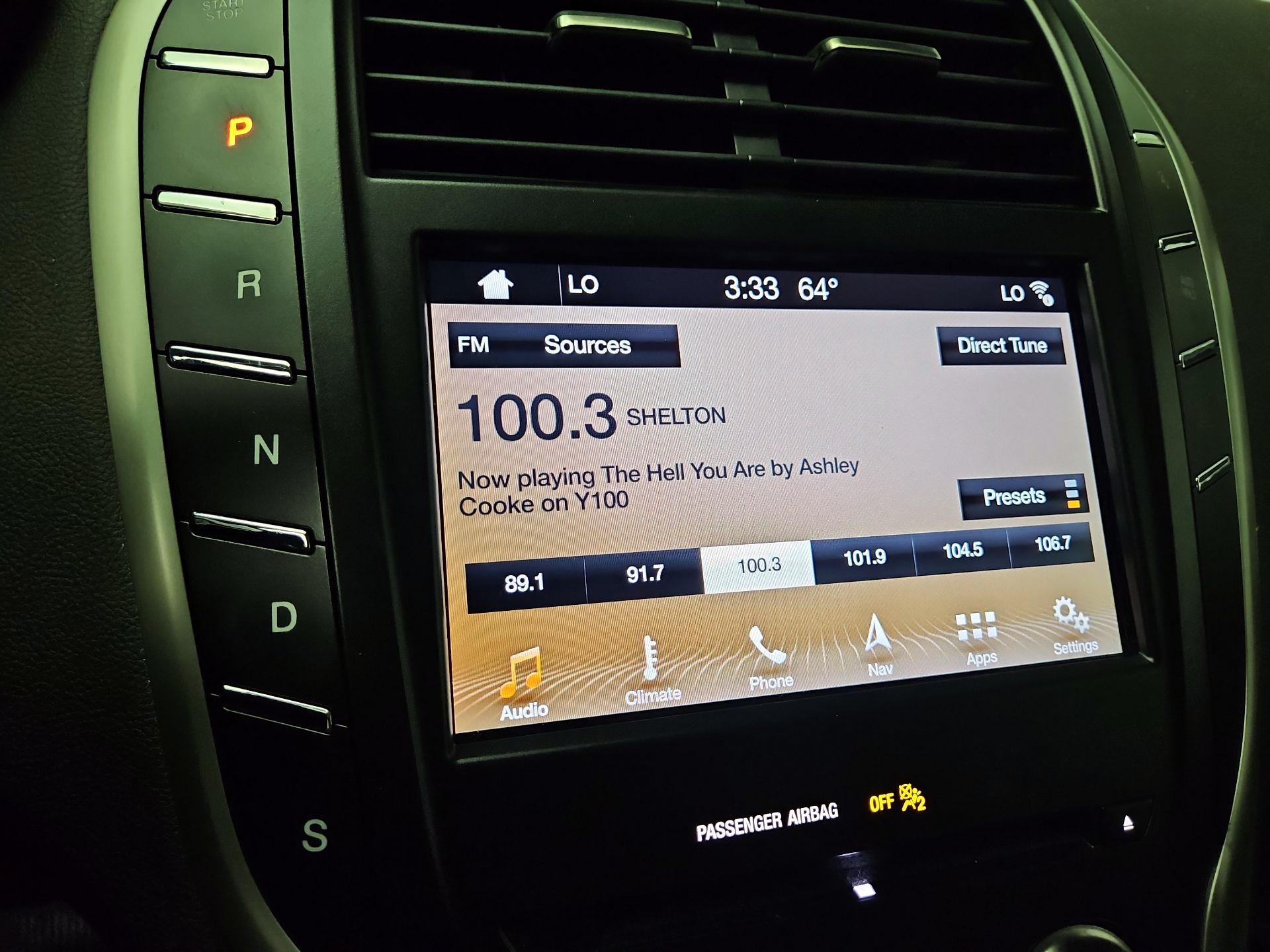 Thumbnail: 2019 Lincoln MKC - 16