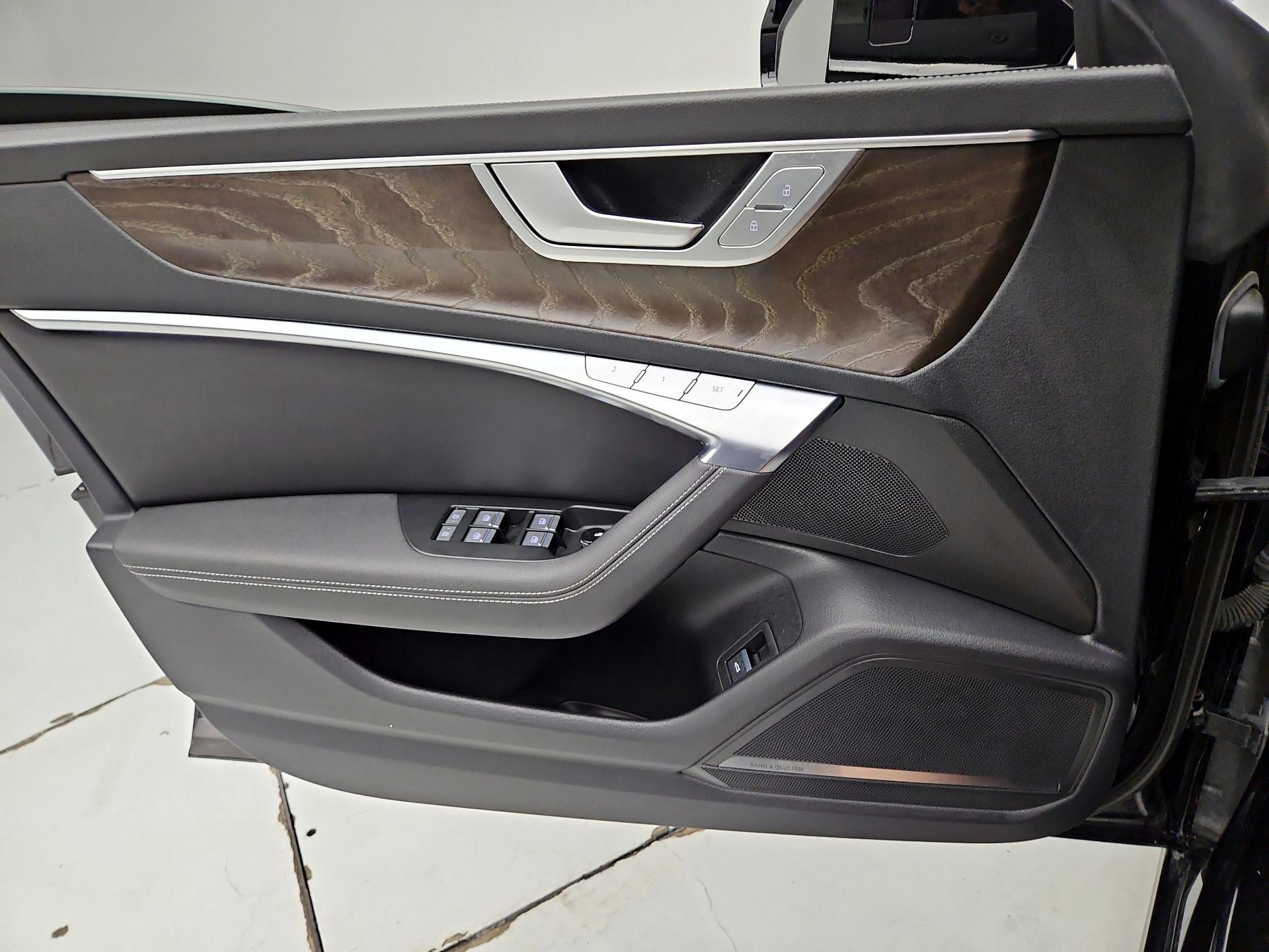 Thumbnail: 2022 Audi A7 - 12