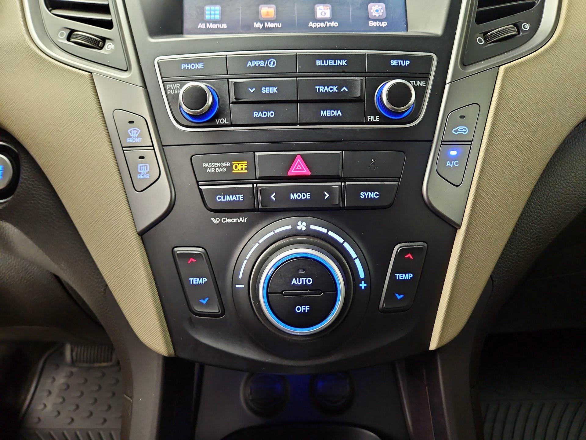 Thumbnail: 2017 Hyundai Santa Fe - 16