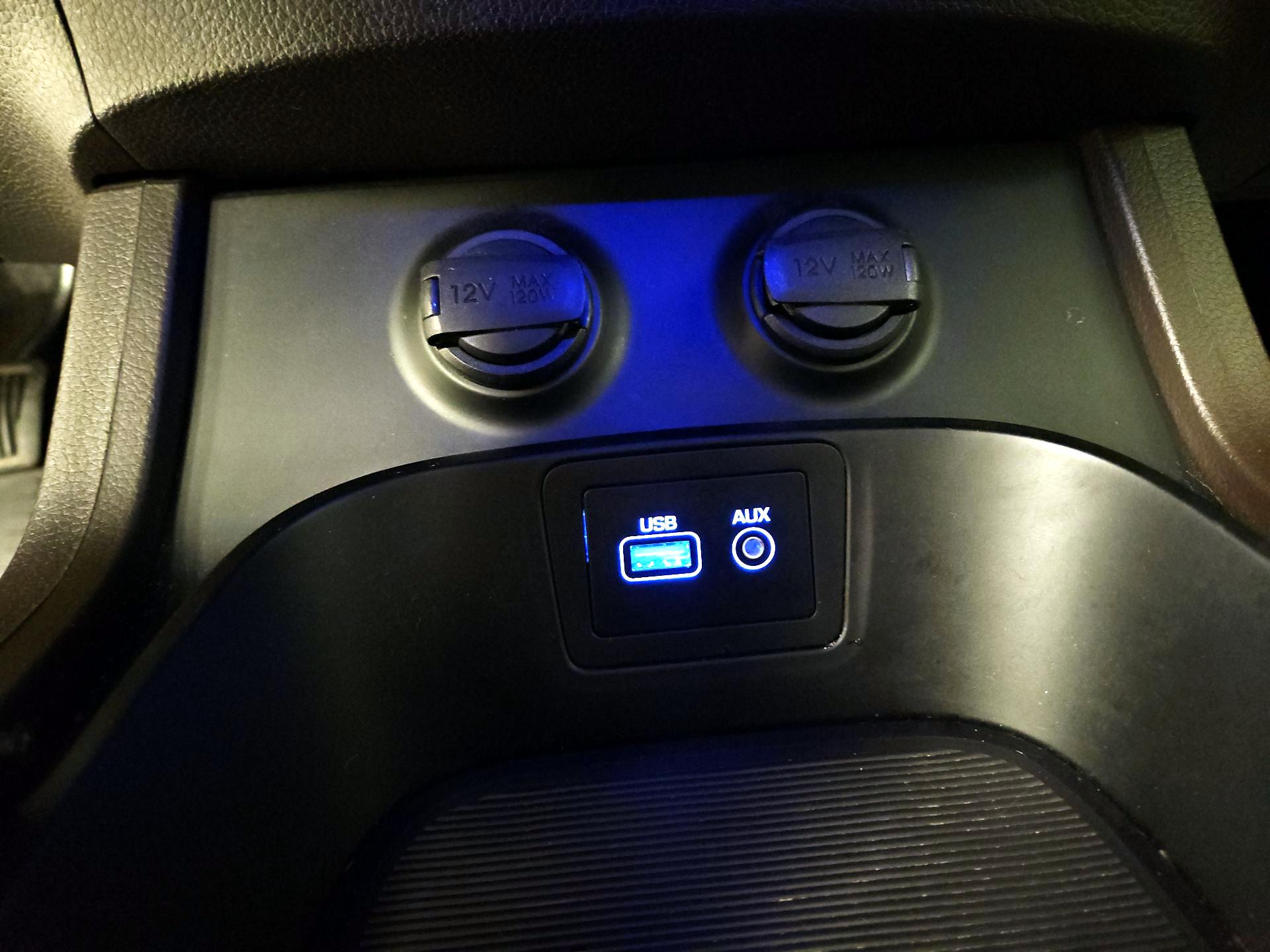 Thumbnail: 2017 Hyundai Santa Fe - 18