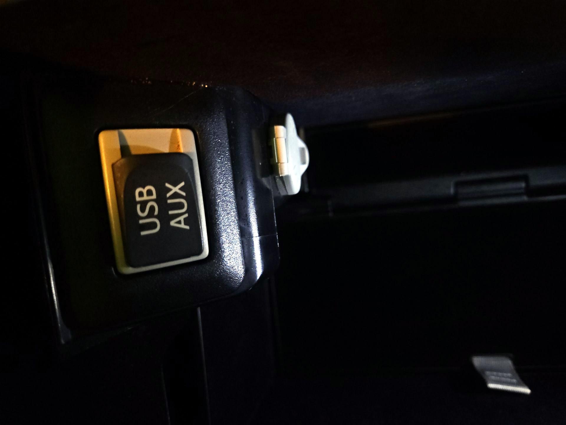 Thumbnail: 2014 Lexus RX - 18