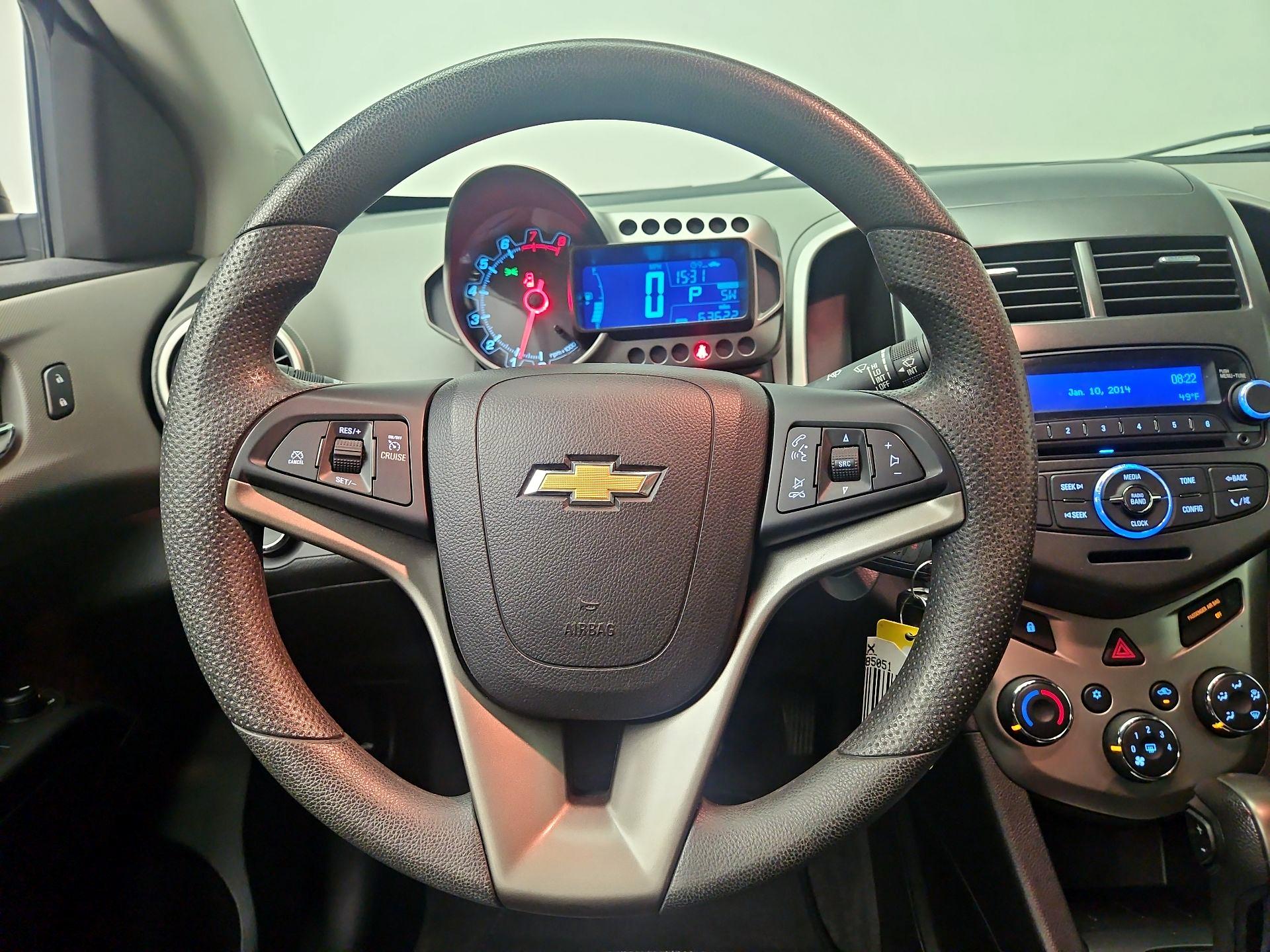 Thumbnail: 2015 Chevrolet Sonic - 10