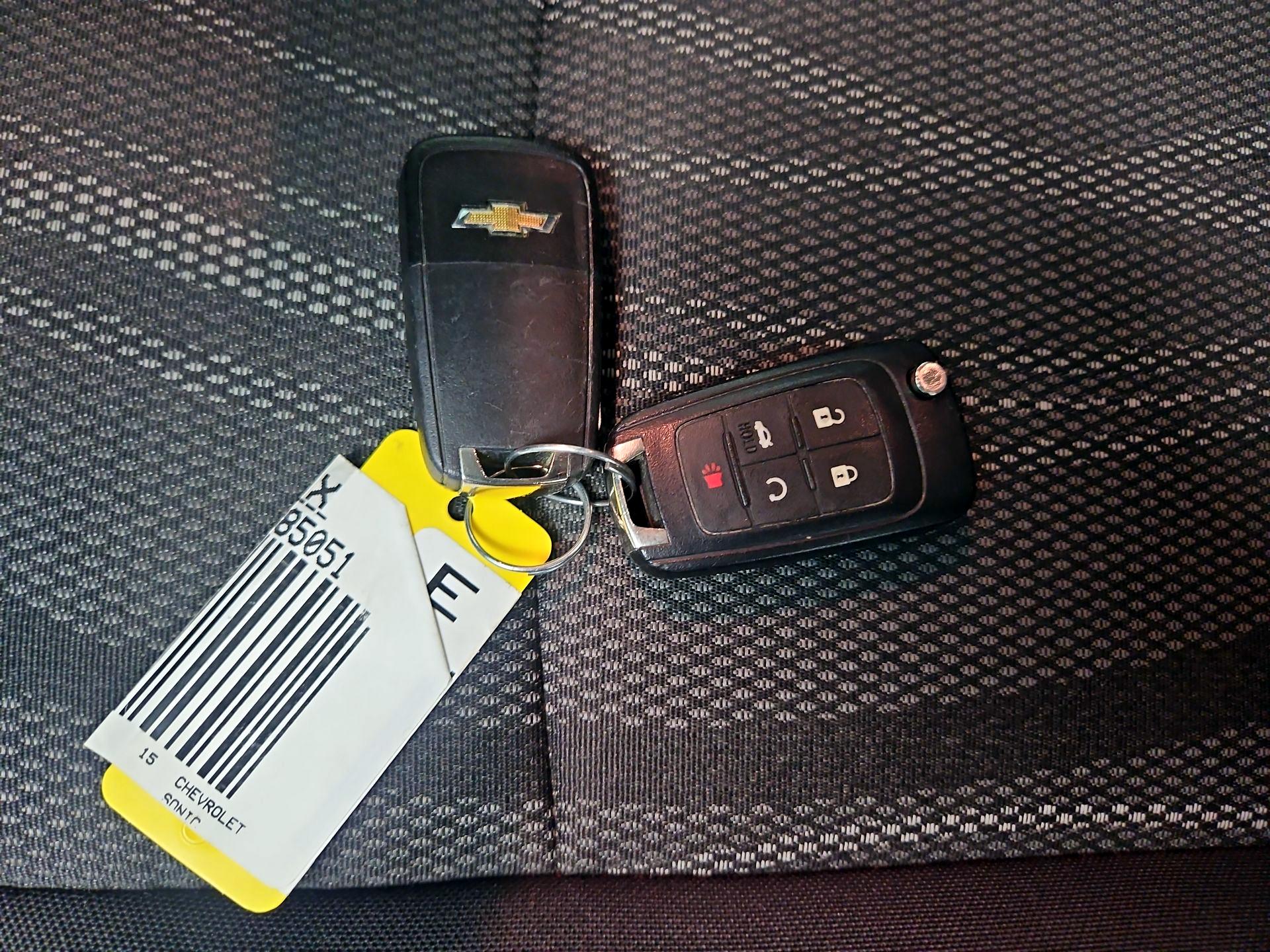 Thumbnail: 2015 Chevrolet Sonic - 20