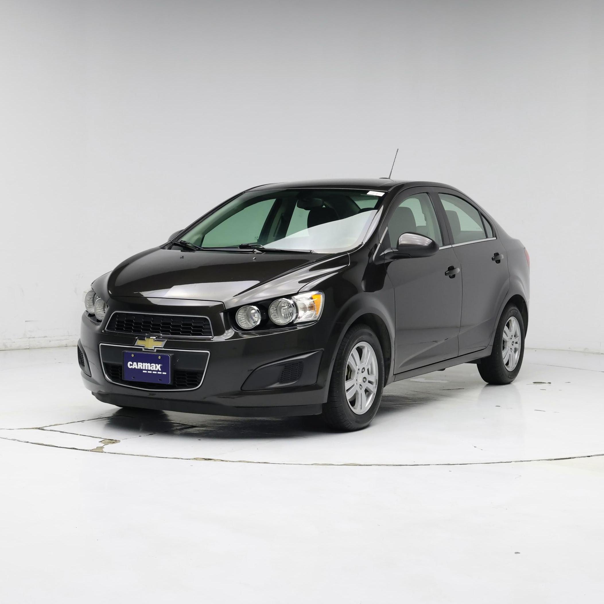 Thumbnail: 2015 Chevrolet Sonic - 4
