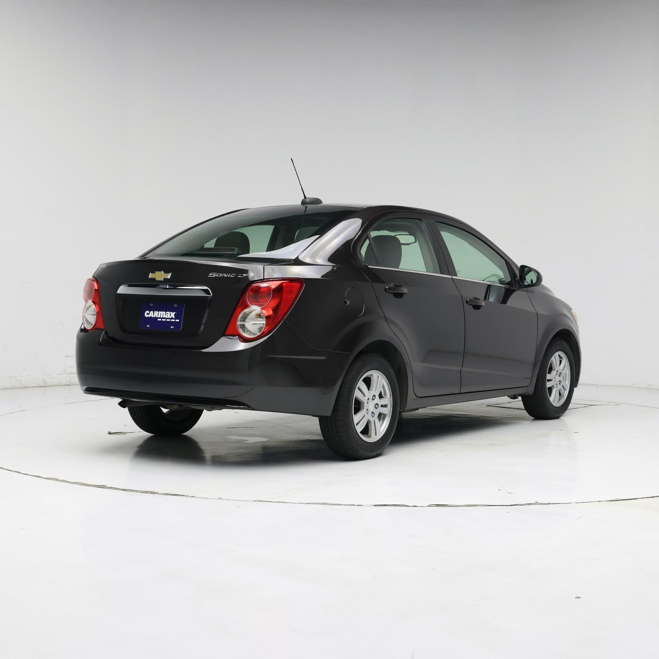 Thumbnail: 2015 Chevrolet Sonic - 8