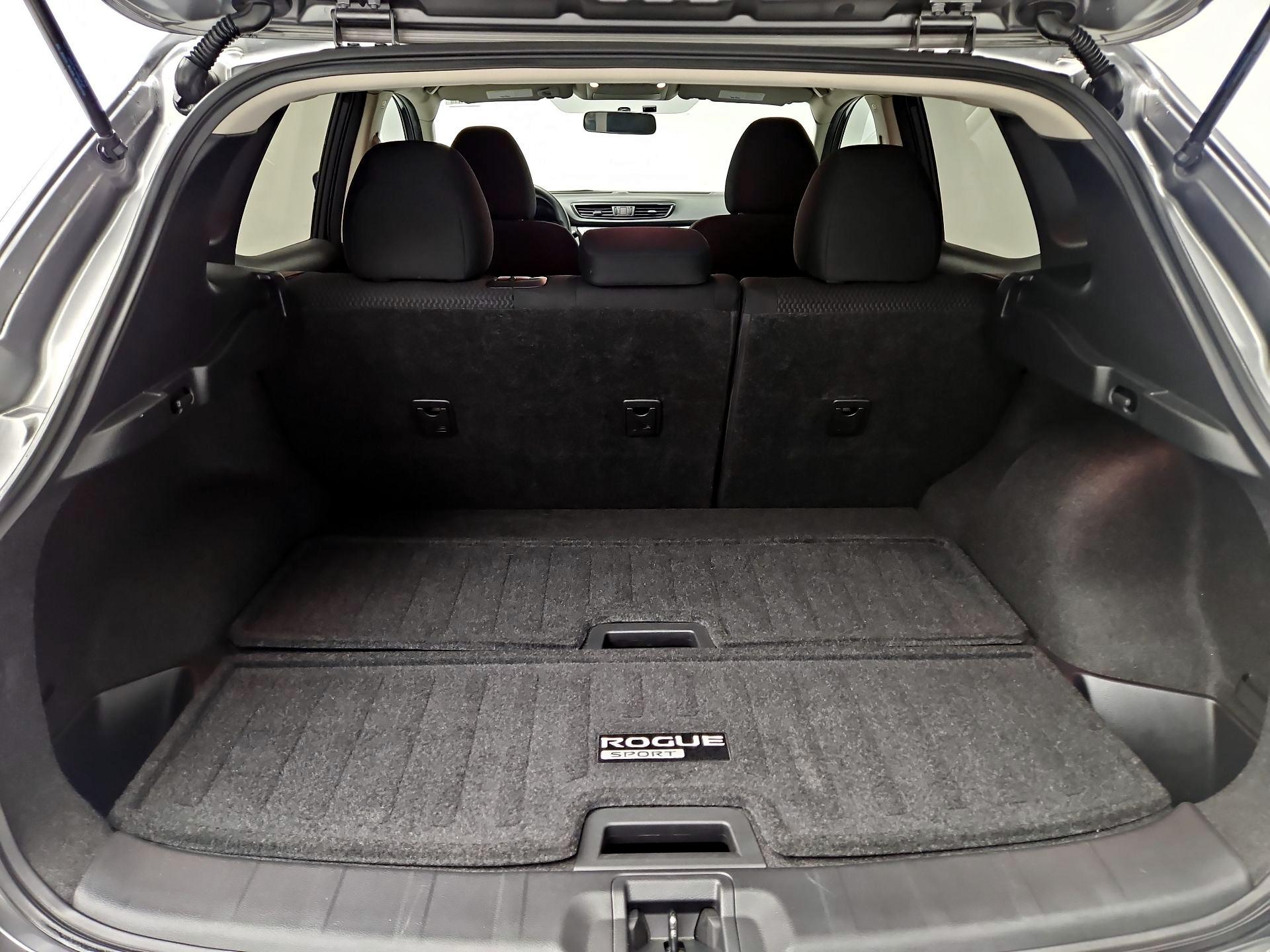 Thumbnail: 2019 Nissan Rogue Sport - 20