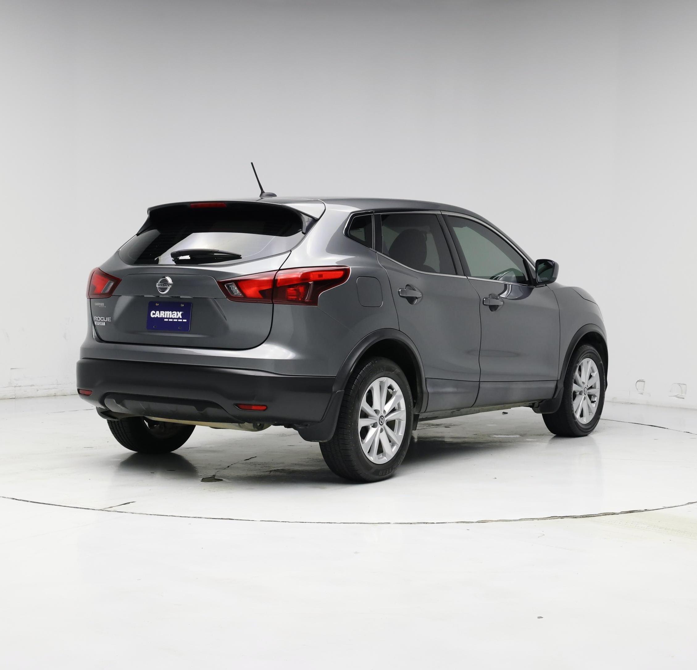 Thumbnail: 2019 Nissan Rogue Sport - 8