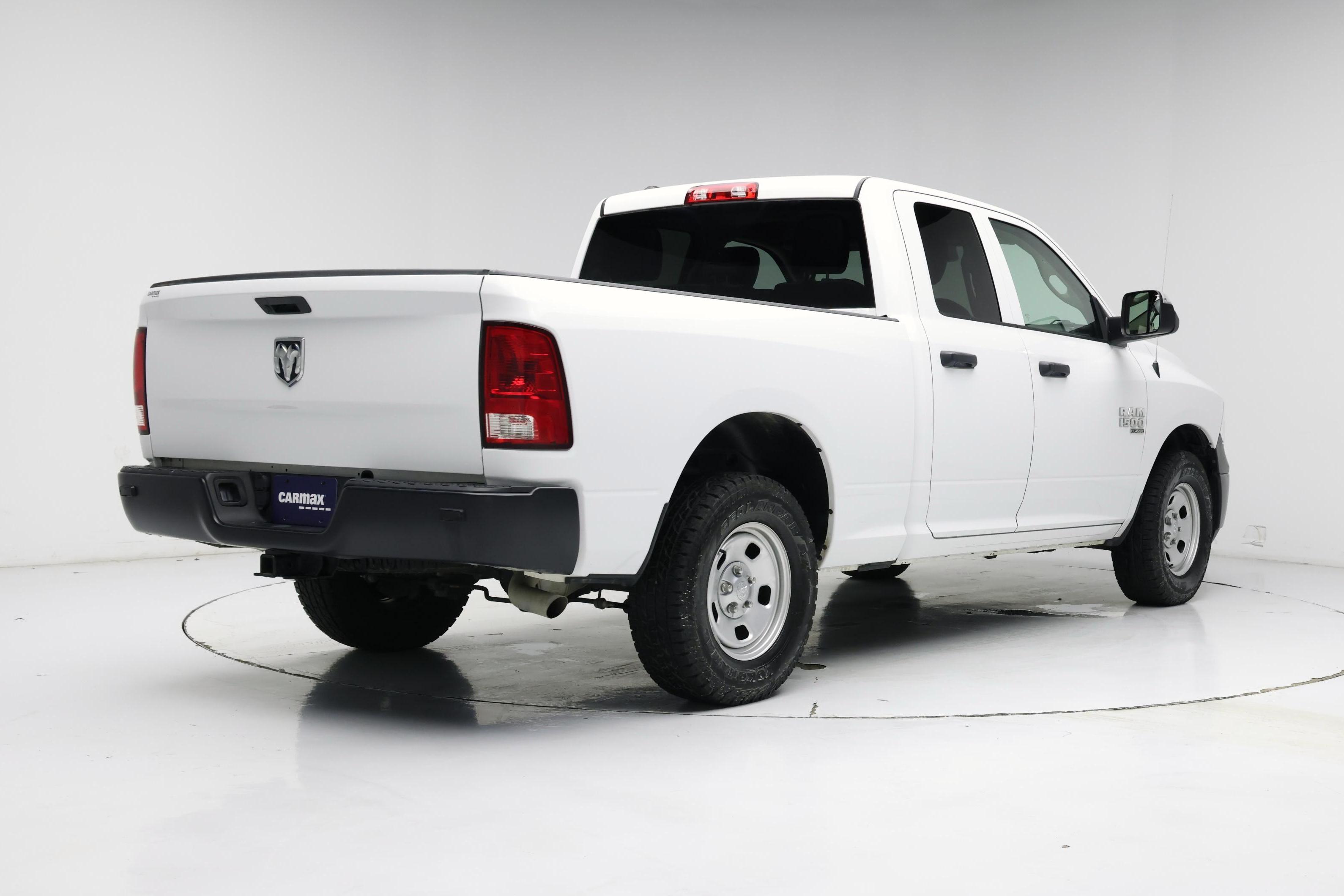 Thumbnail: 2023 RAM 1500 Classic - 8