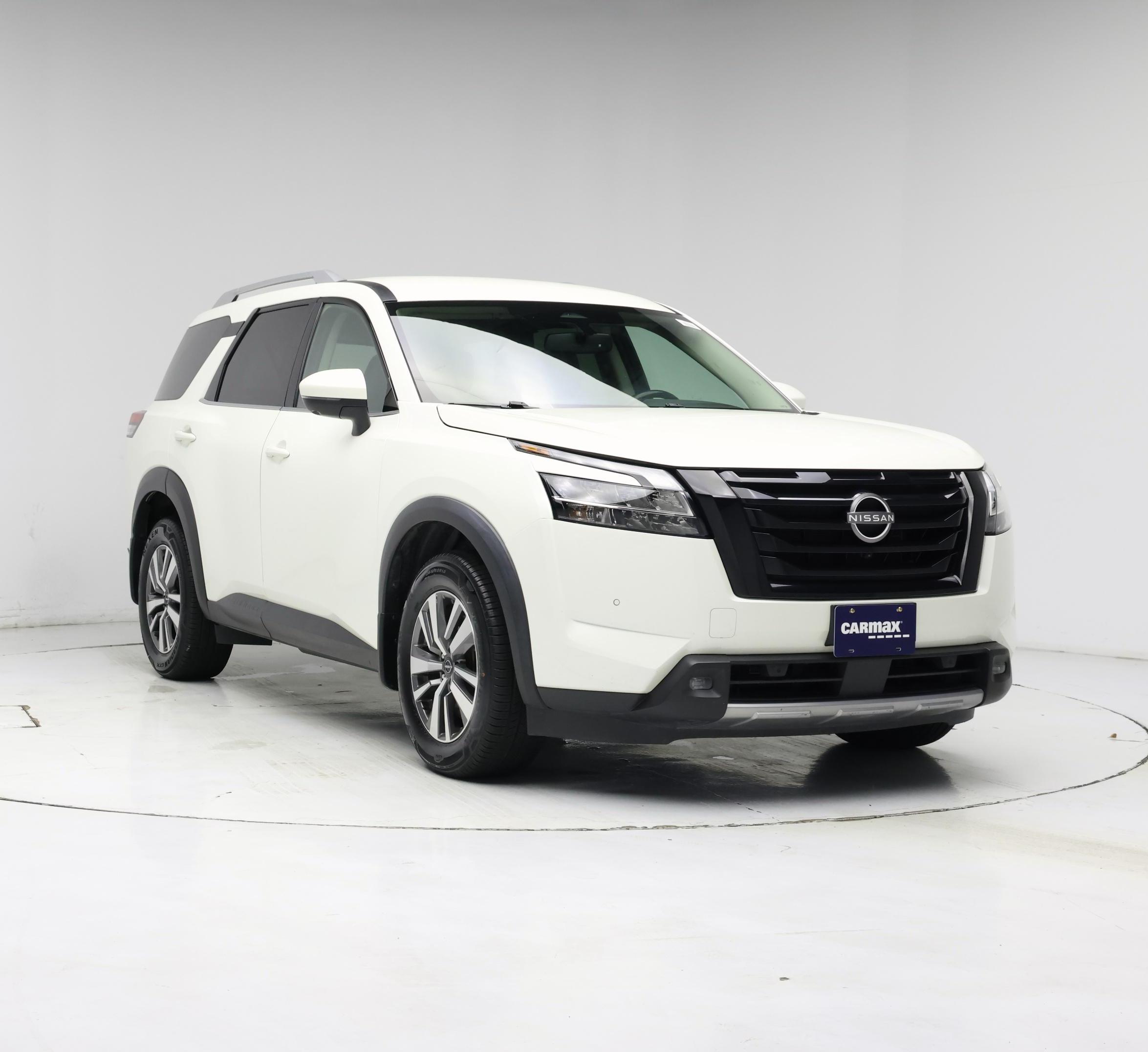 Thumbnail: 2022 Nissan Pathfinder - 1