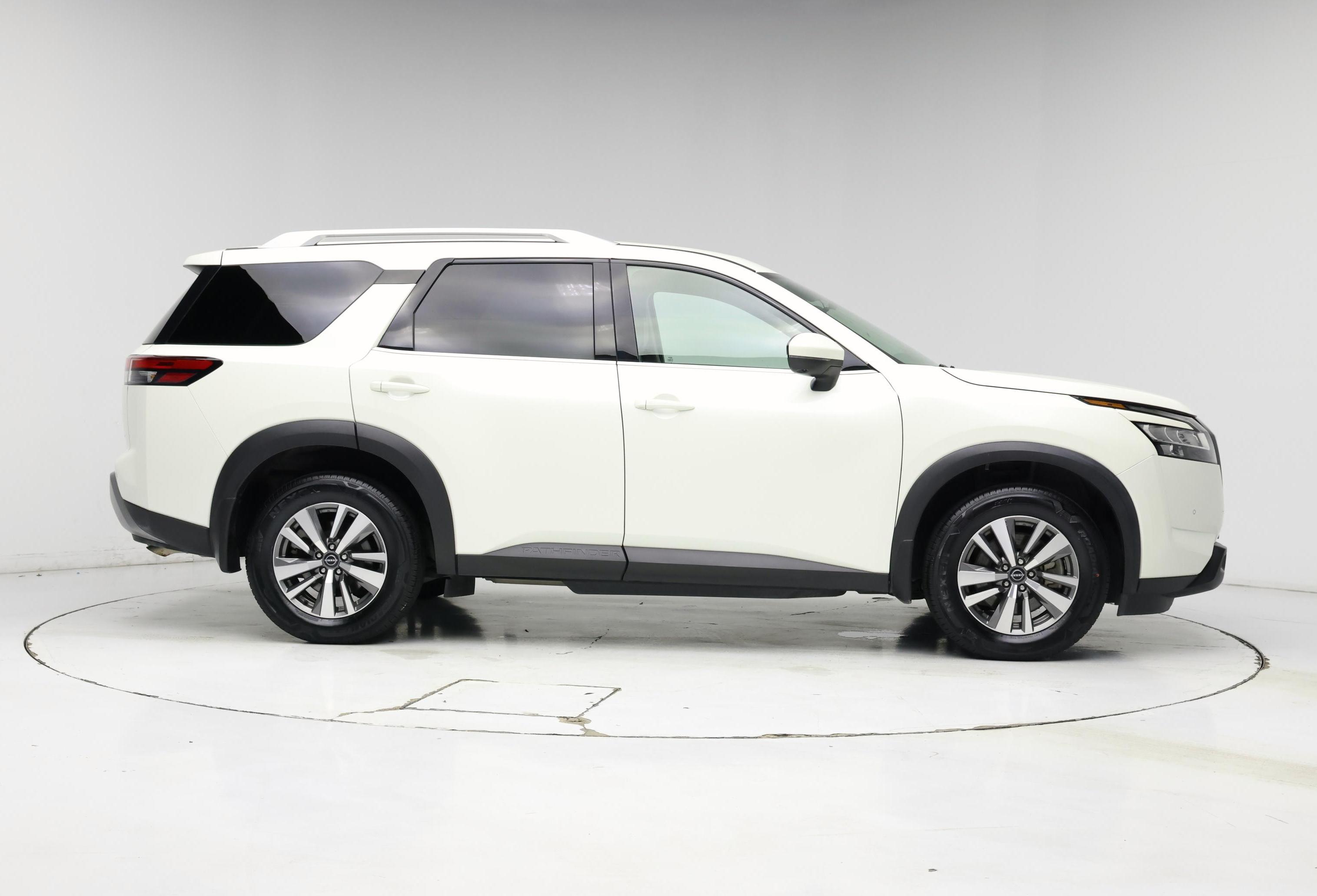 Thumbnail: 2022 Nissan Pathfinder - 7