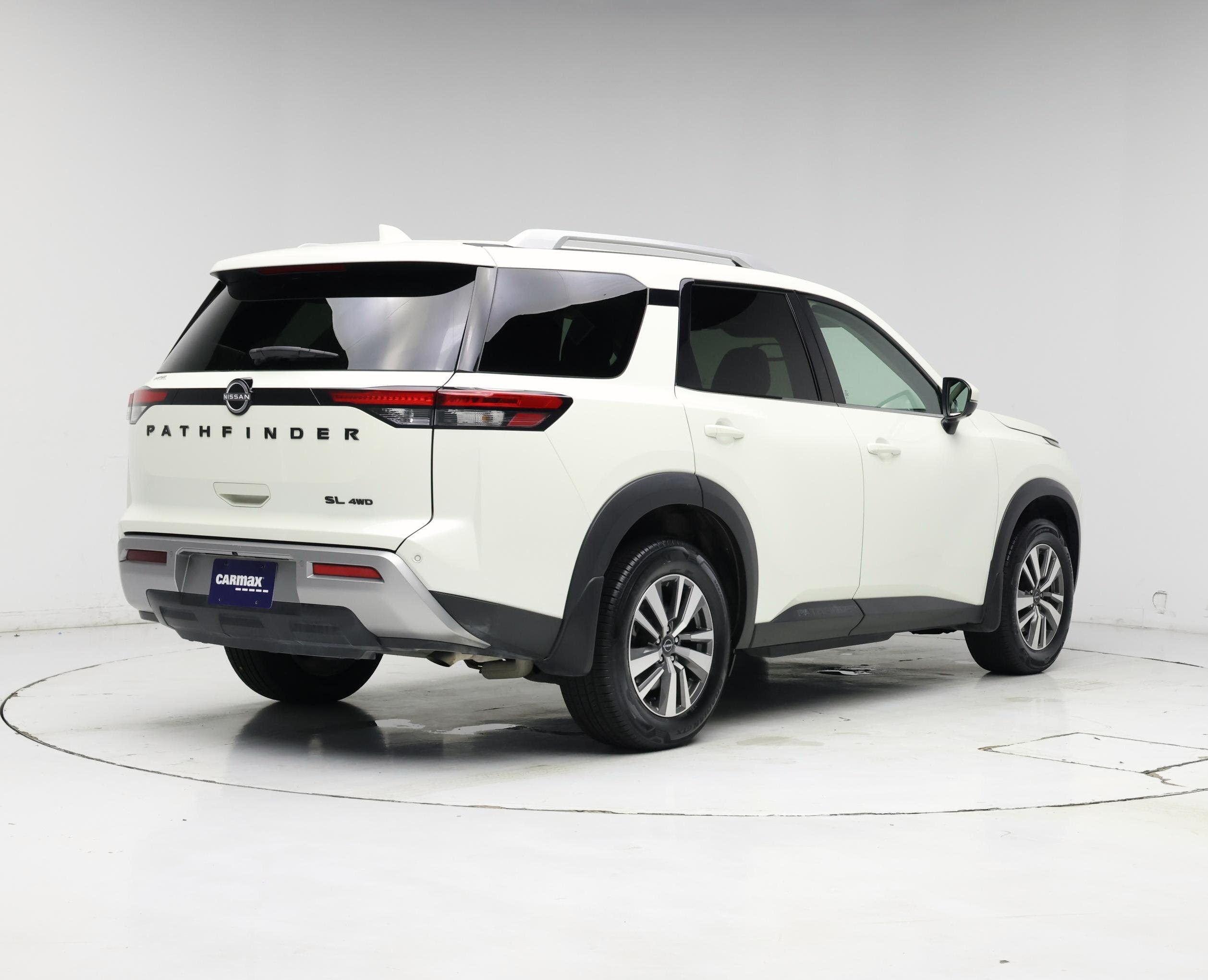 Thumbnail: 2022 Nissan Pathfinder - 8