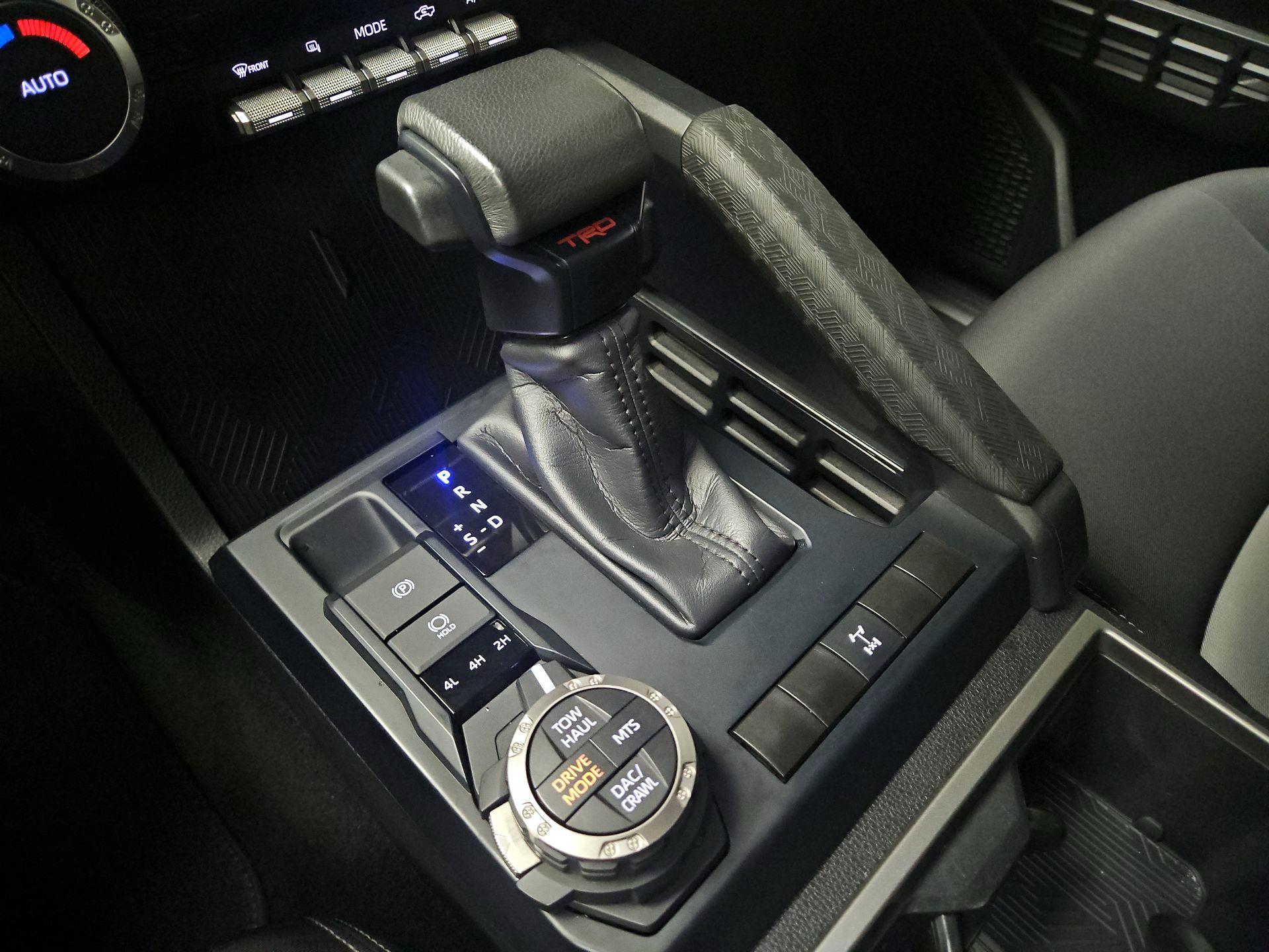 Thumbnail: 2024 Toyota Tacoma - 17