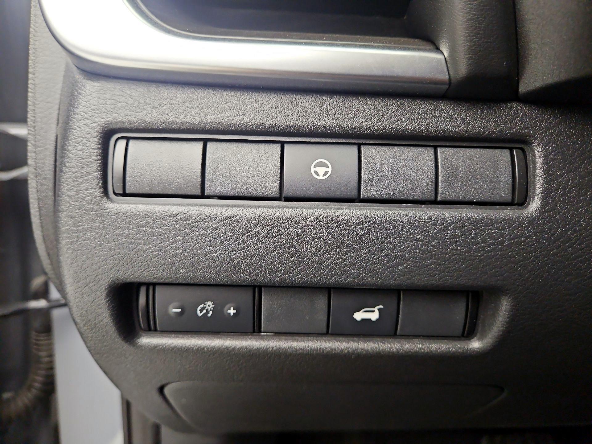 Thumbnail: 2021 Nissan Rogue - 13