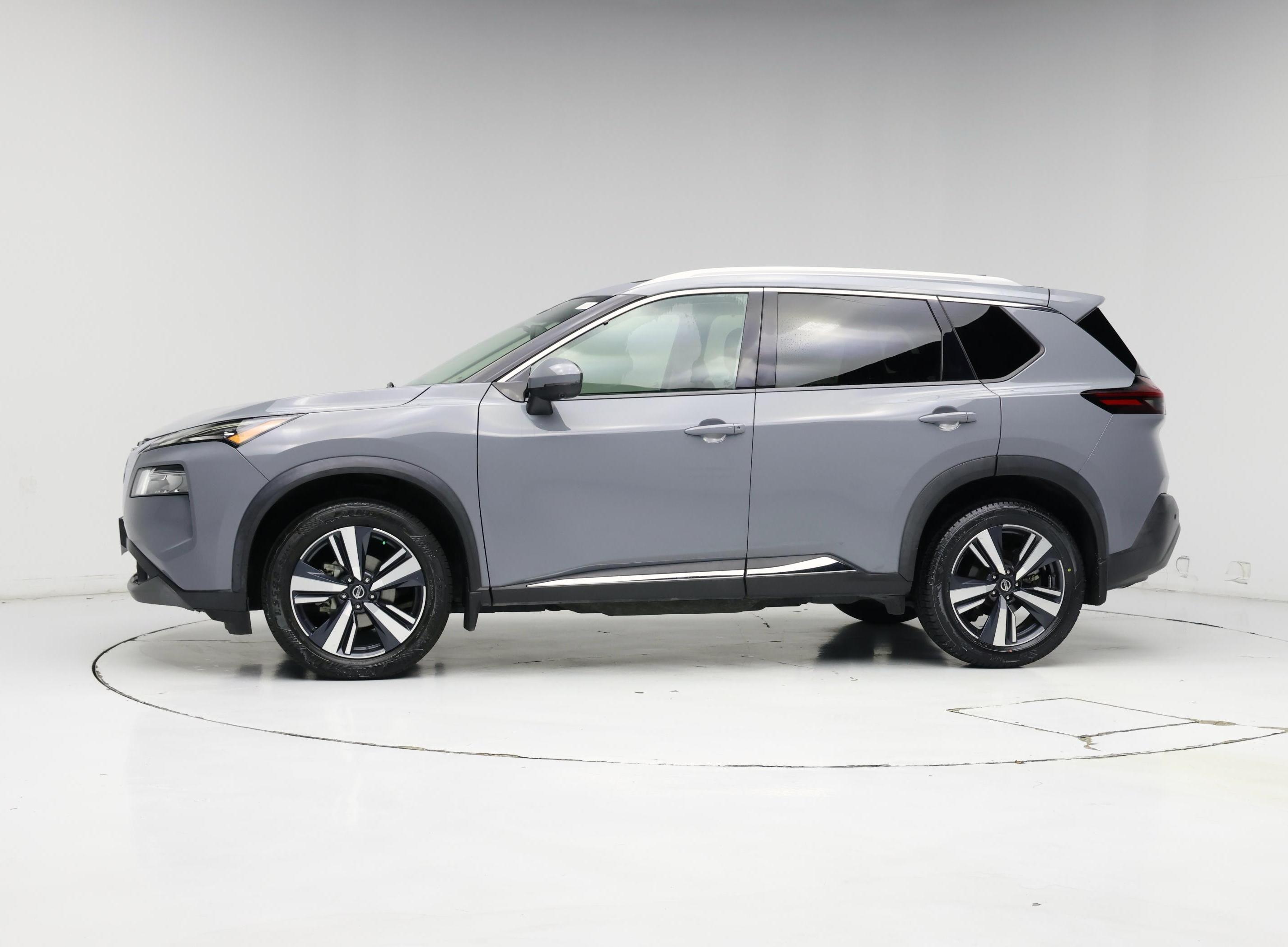 Thumbnail: 2021 Nissan Rogue - 3
