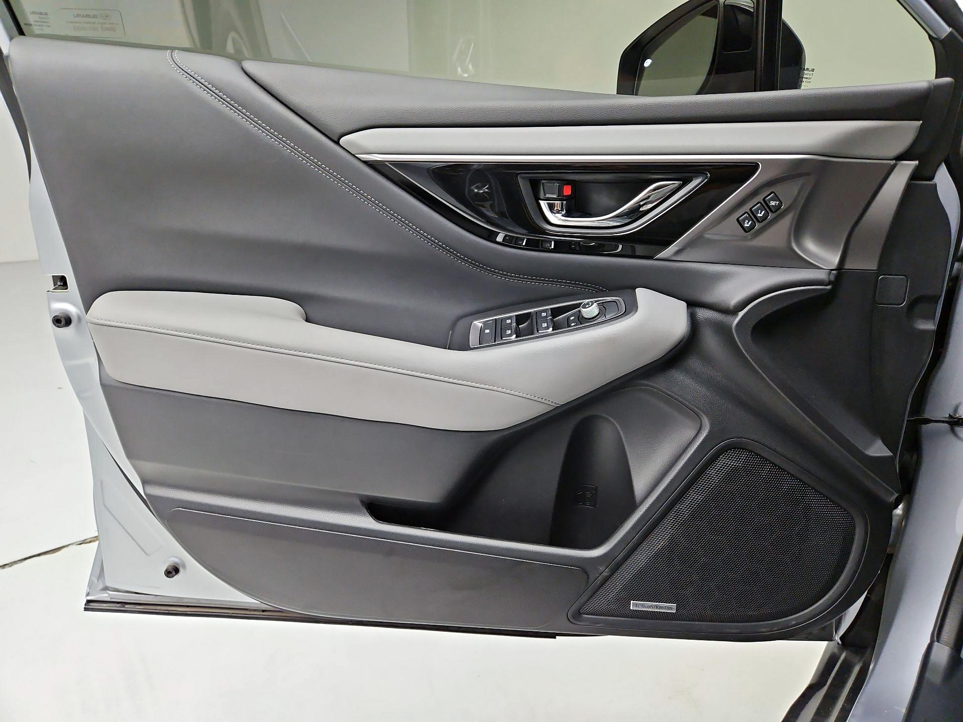 Thumbnail: 2022 Subaru Outback - 12