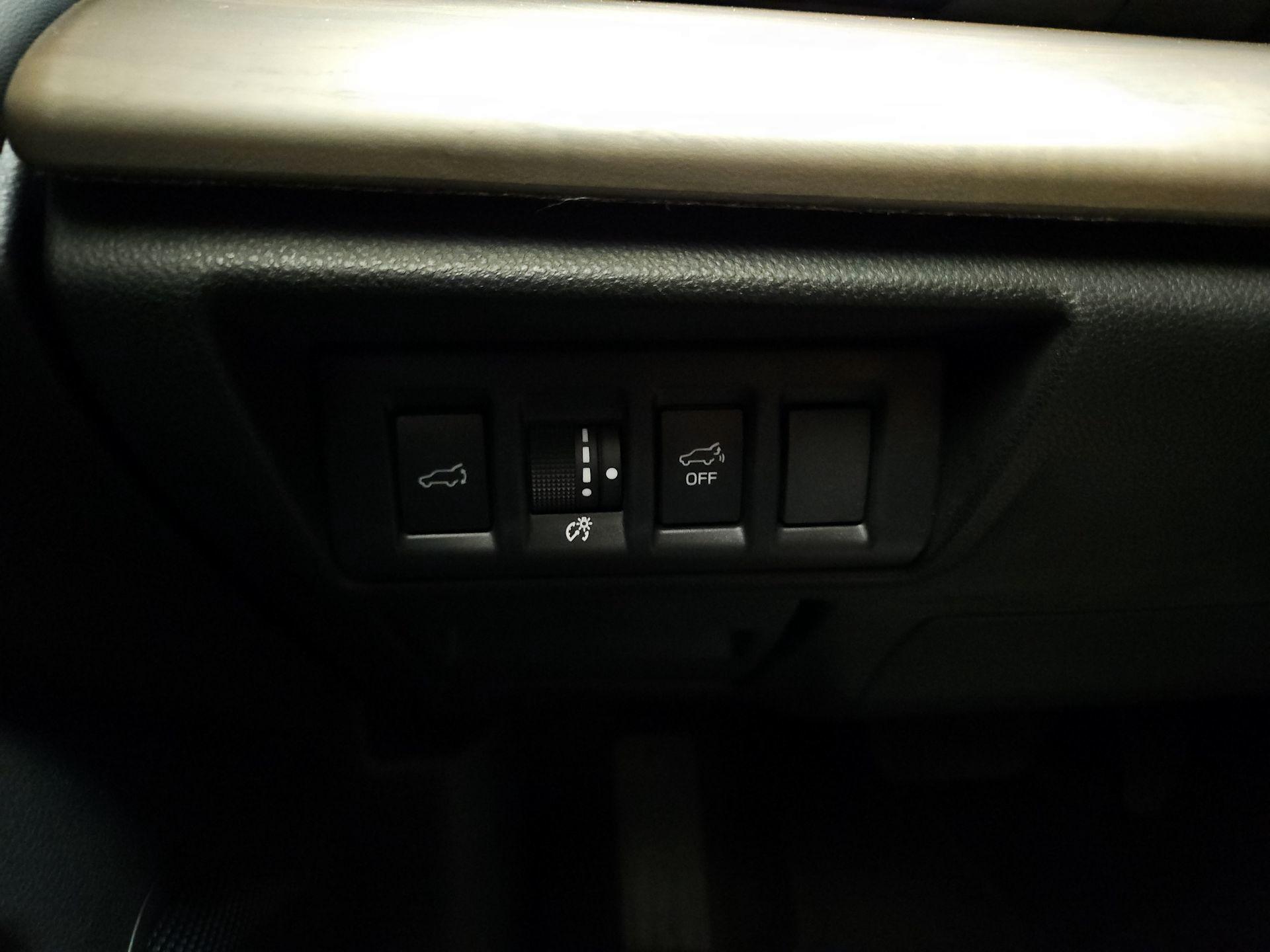 Thumbnail: 2022 Subaru Outback - 13