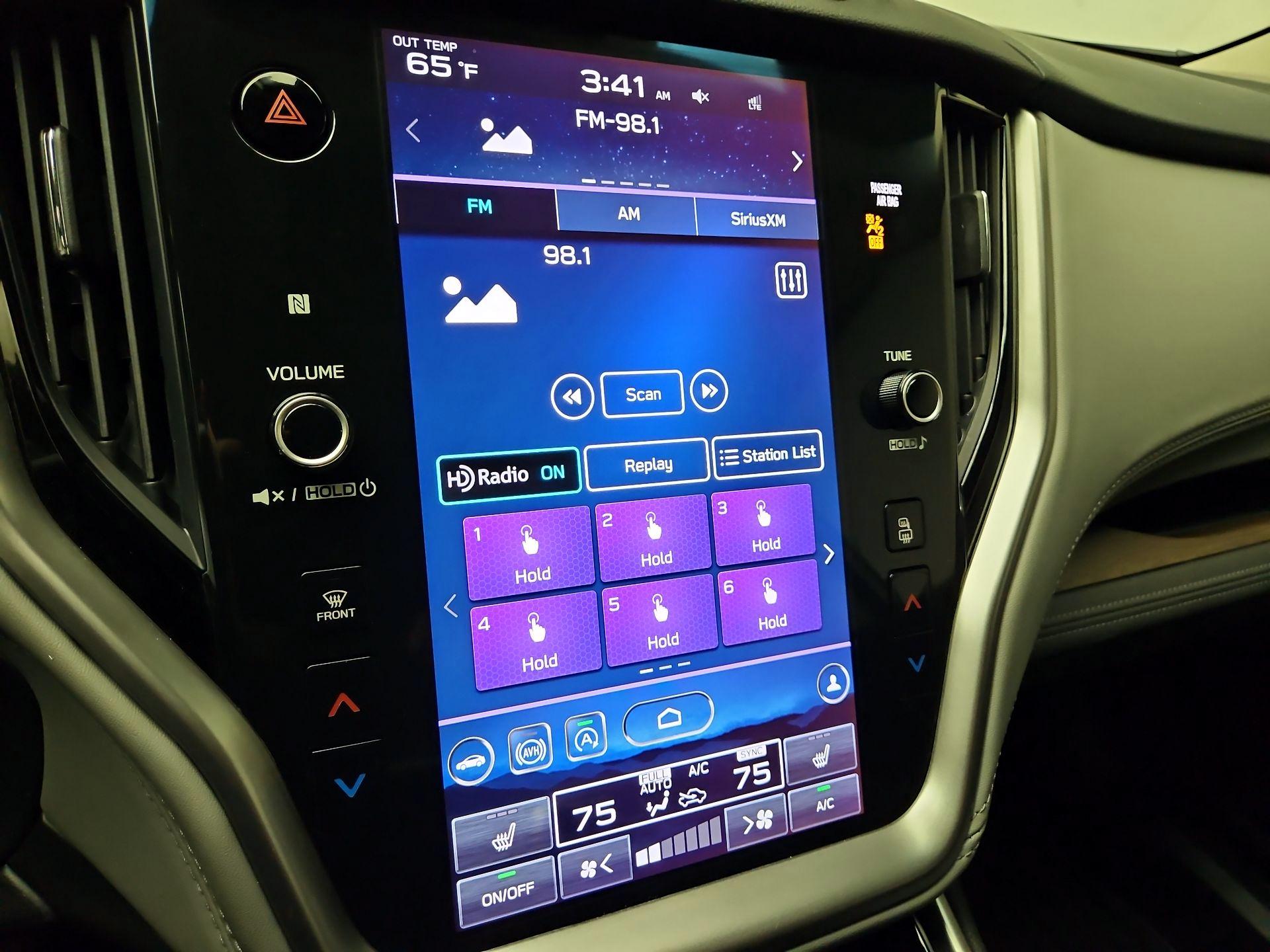 Thumbnail: 2022 Subaru Outback - 16