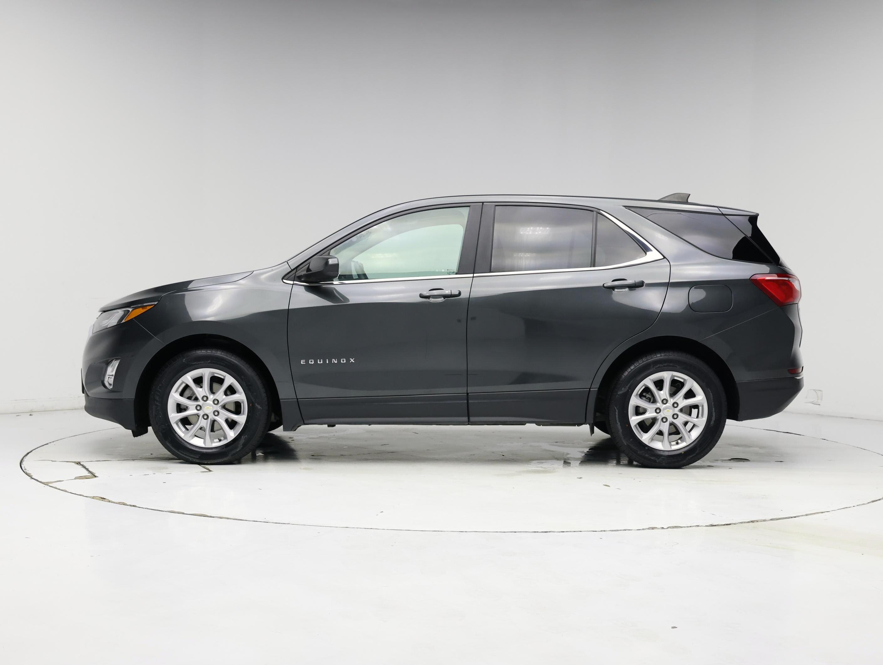 Thumbnail: 2021 Chevrolet Equinox - 3