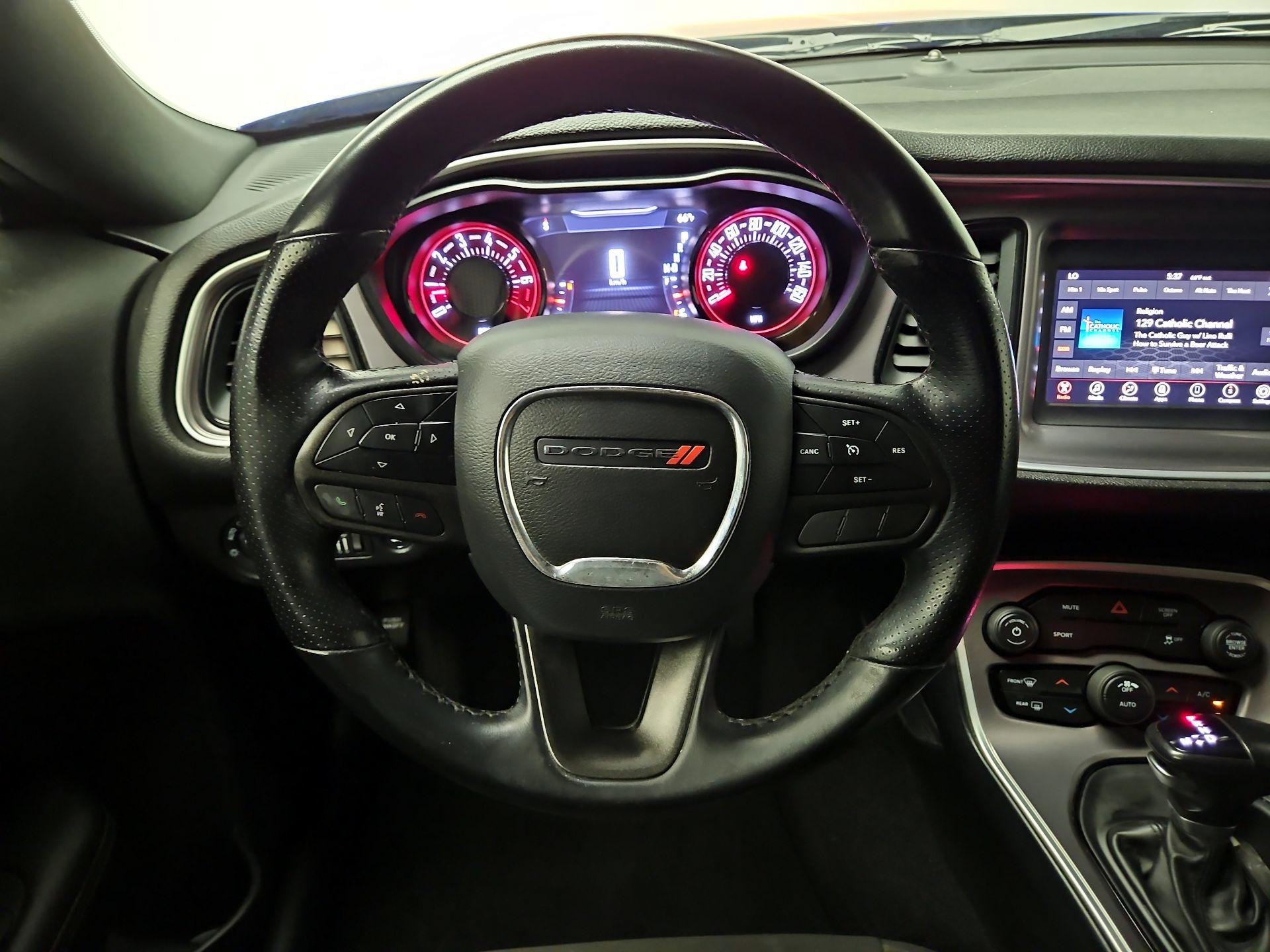 Thumbnail: 2022 Dodge Challenger - 10