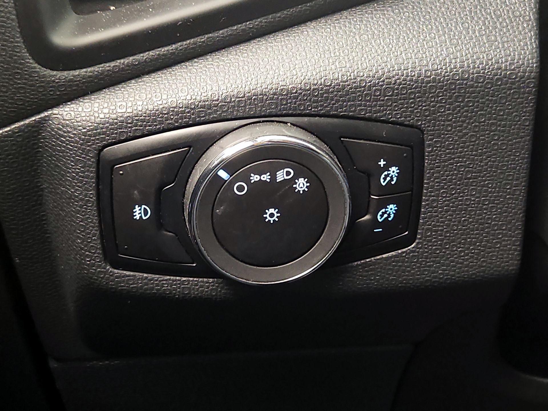 Thumbnail: 2021 Ford EcoSport - 13