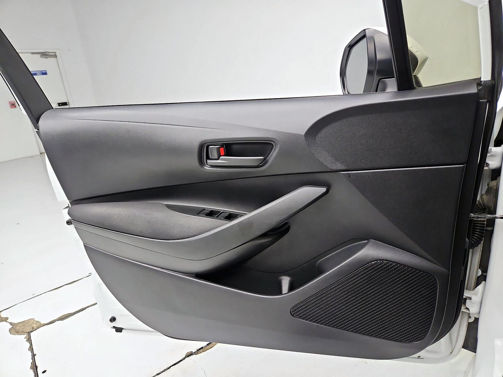 Thumbnail: 2022 Toyota Corolla - 12