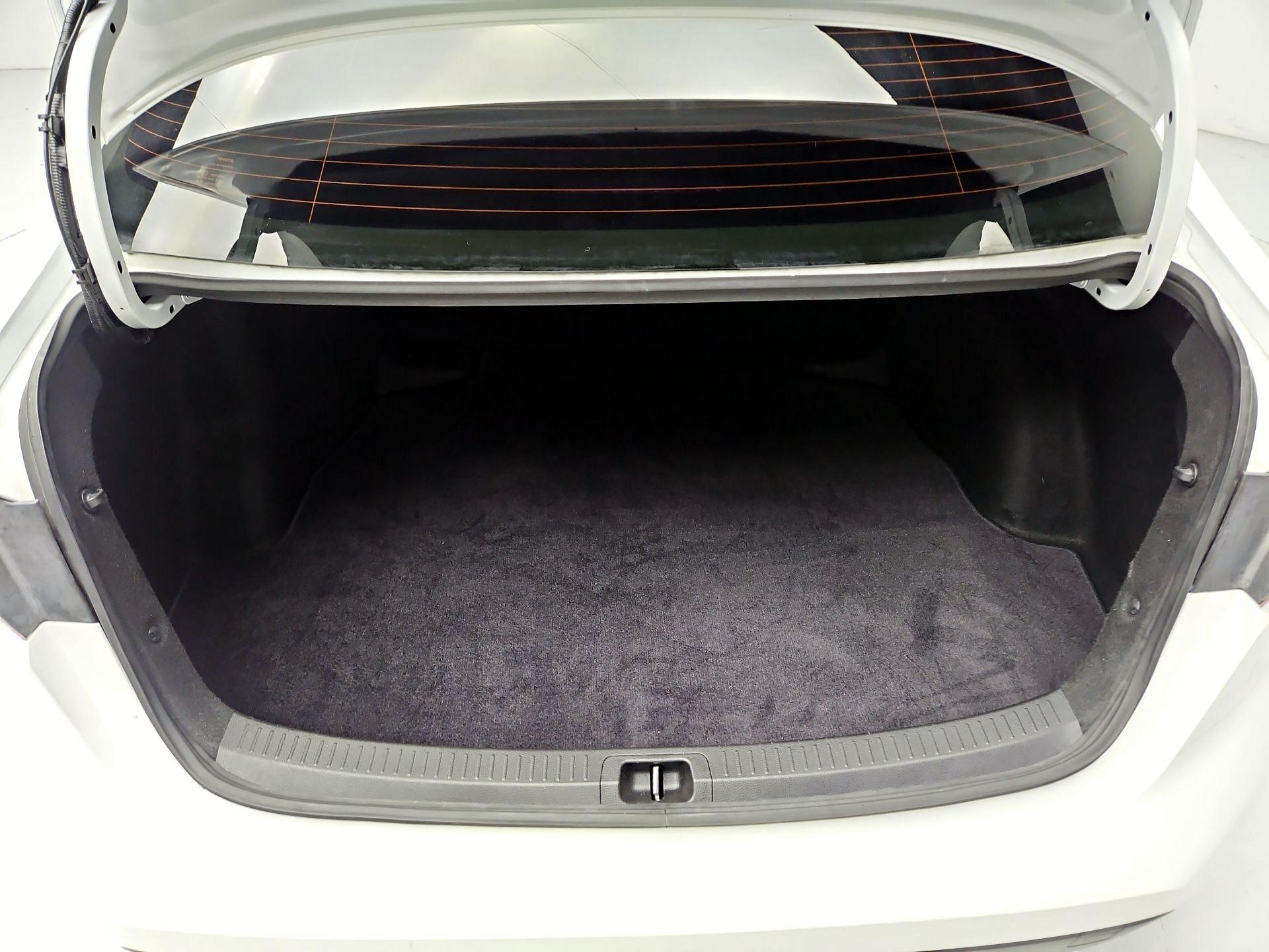 Thumbnail: 2022 Toyota Corolla - 20