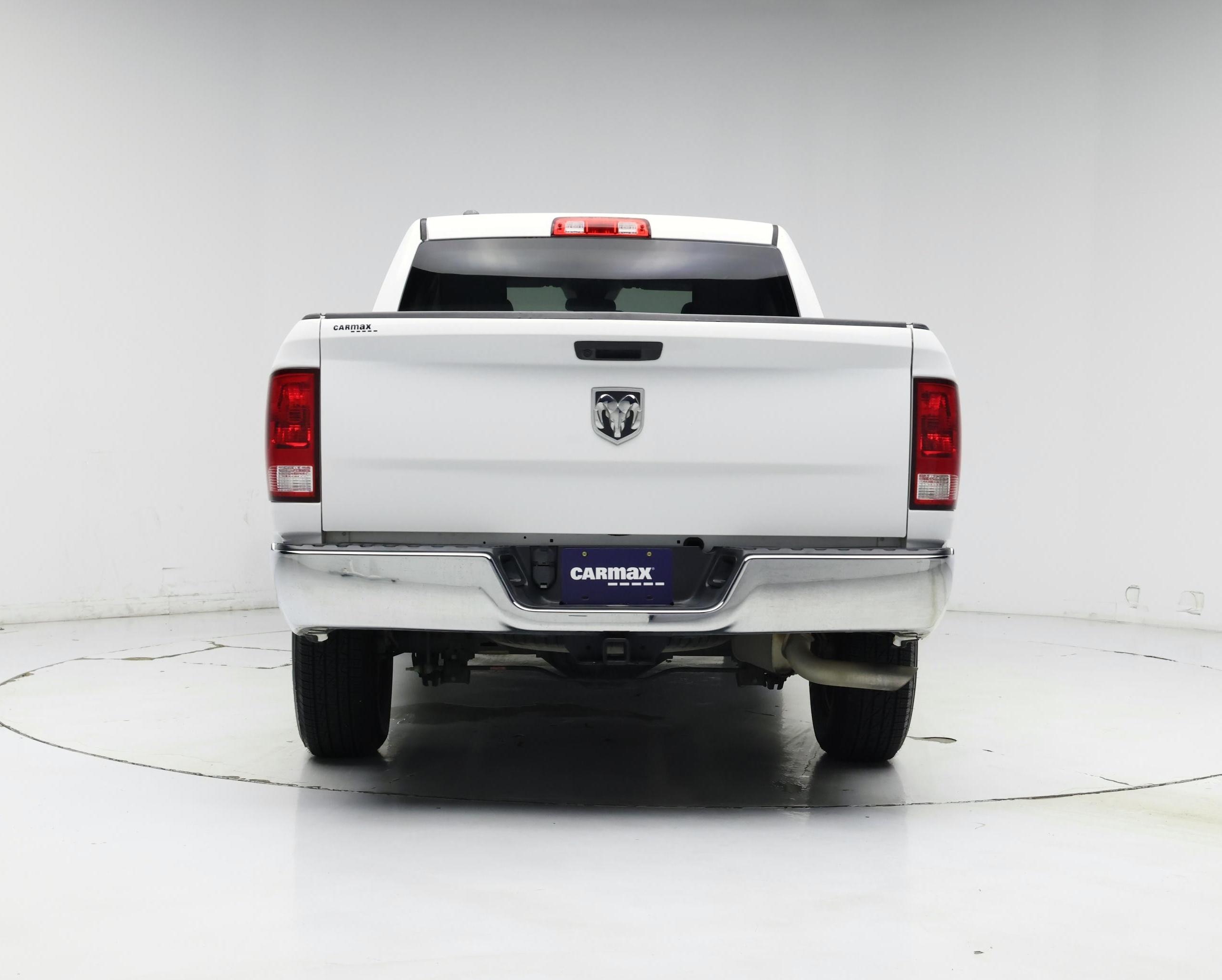 Thumbnail: 2020 RAM 1500 Classic - 6