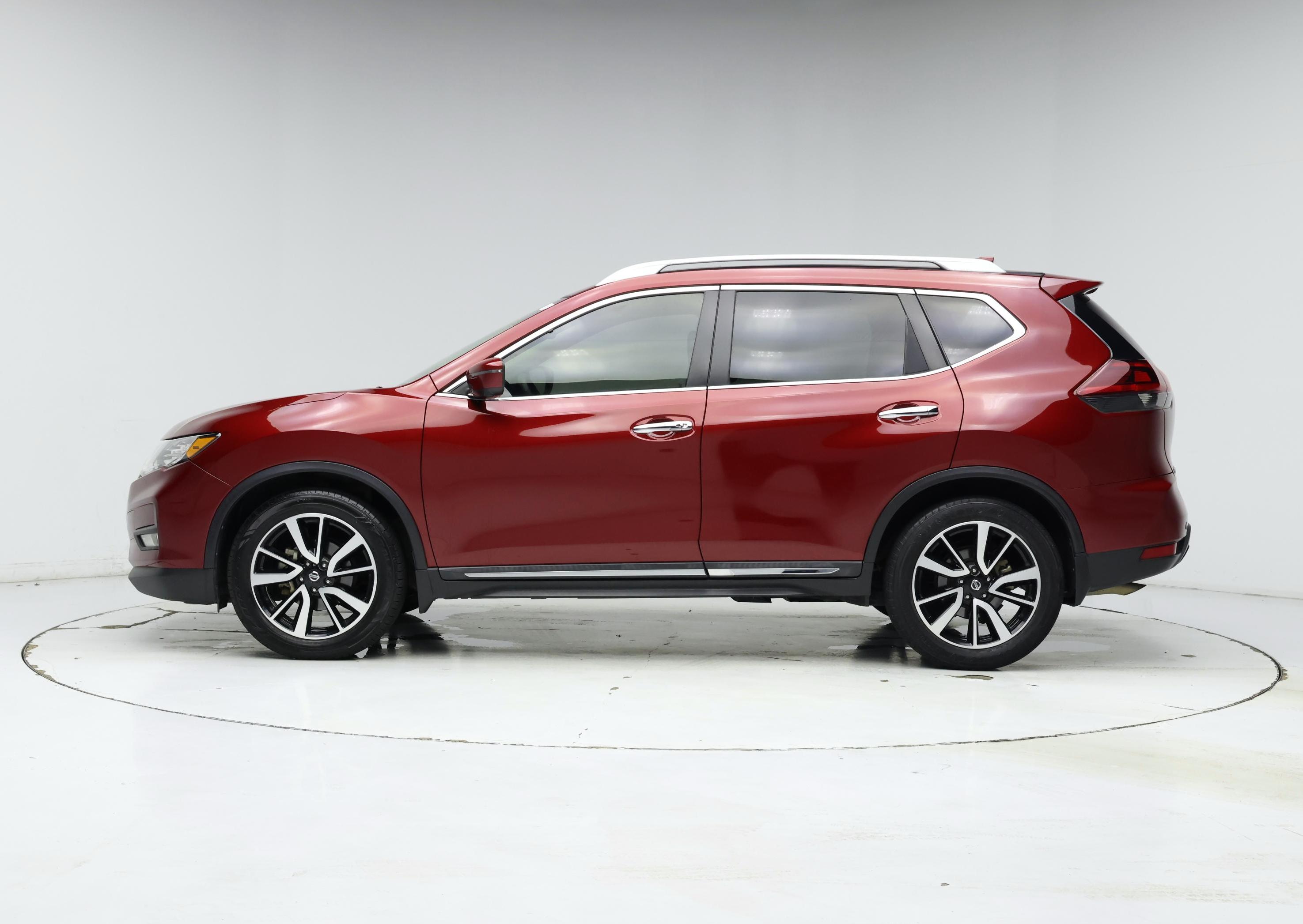 Thumbnail: 2020 Nissan Rogue - 3