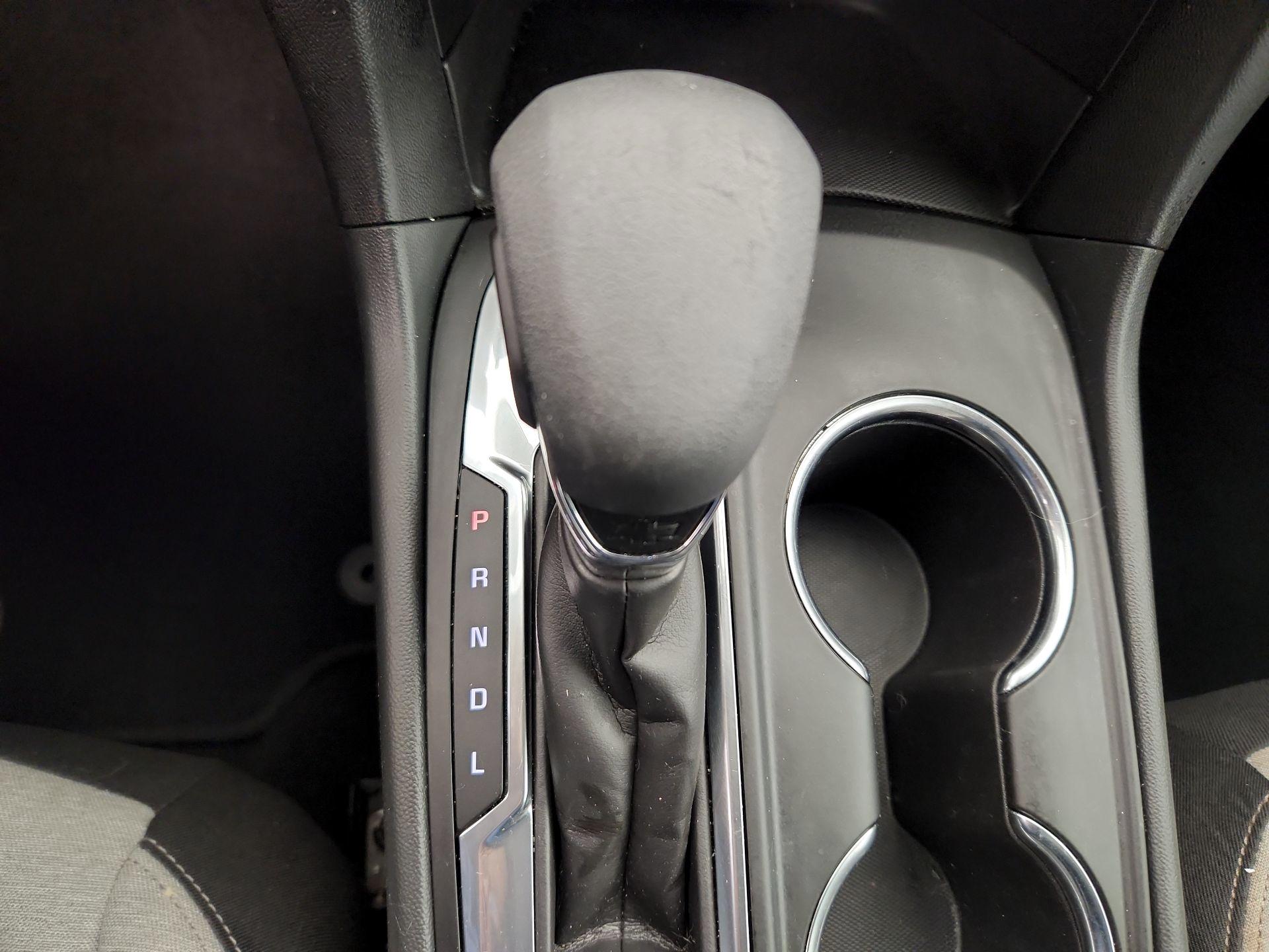 Thumbnail: 2023 Chevrolet Equinox - 17