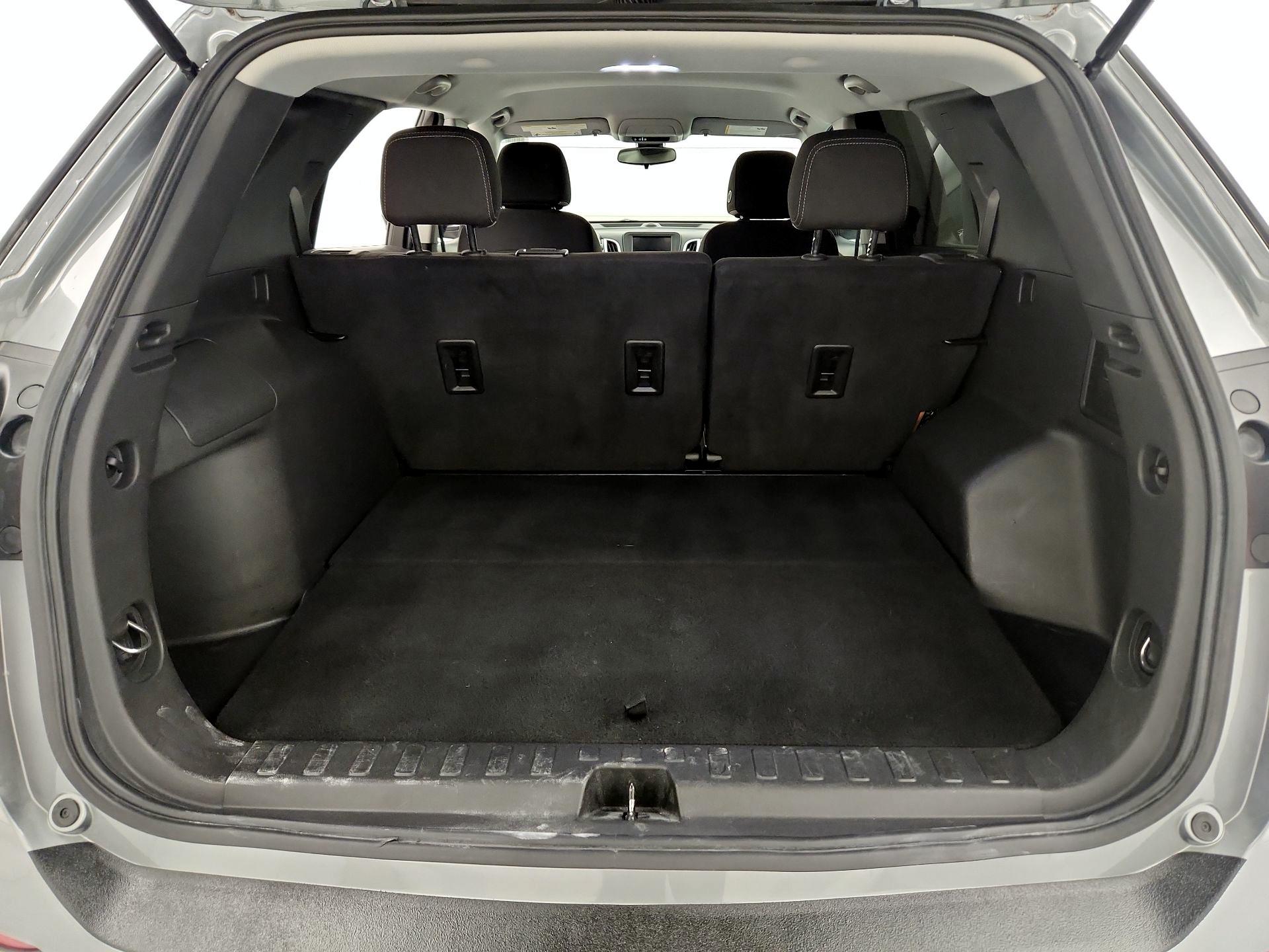 Thumbnail: 2023 Chevrolet Equinox - 20