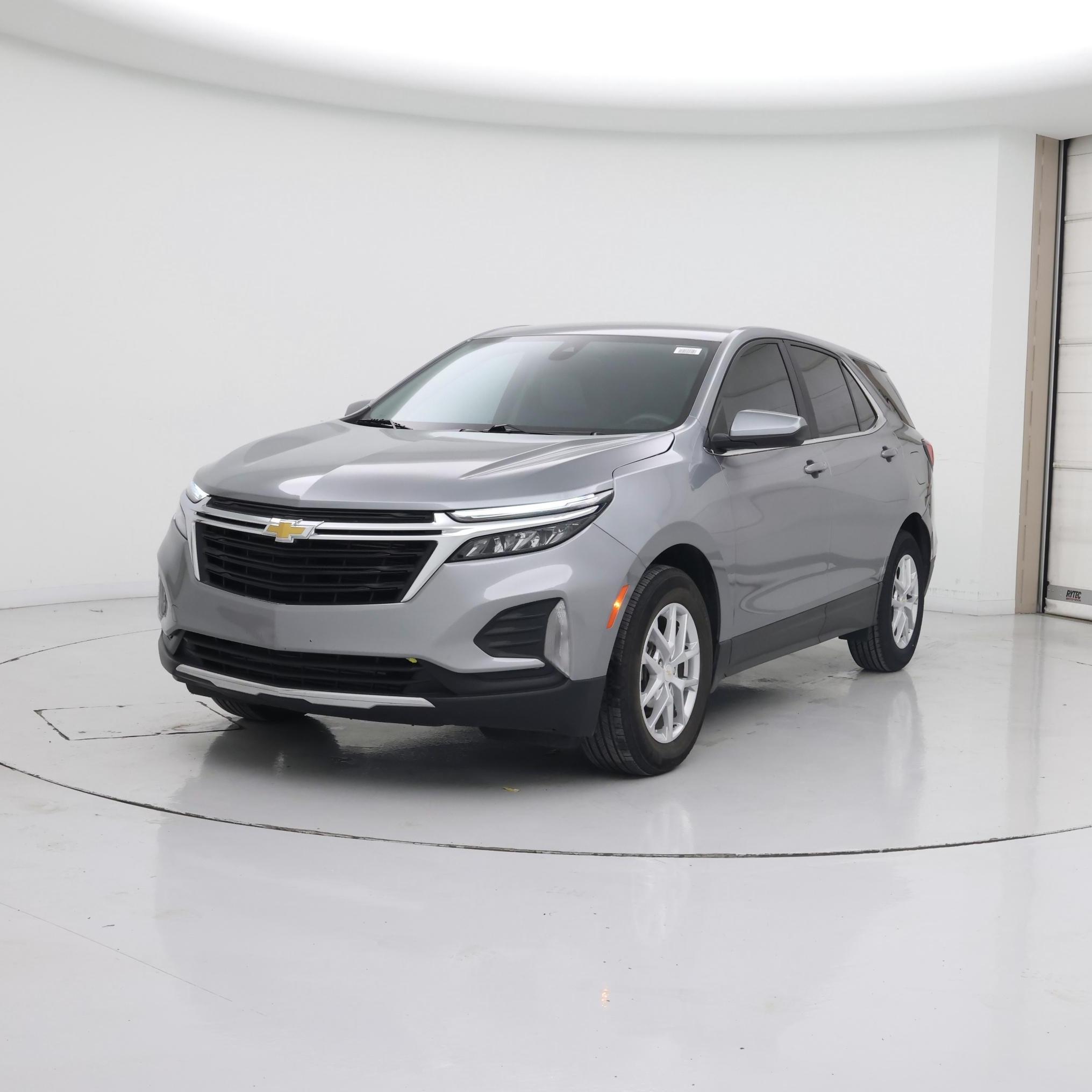 Thumbnail: 2023 Chevrolet Equinox - 4