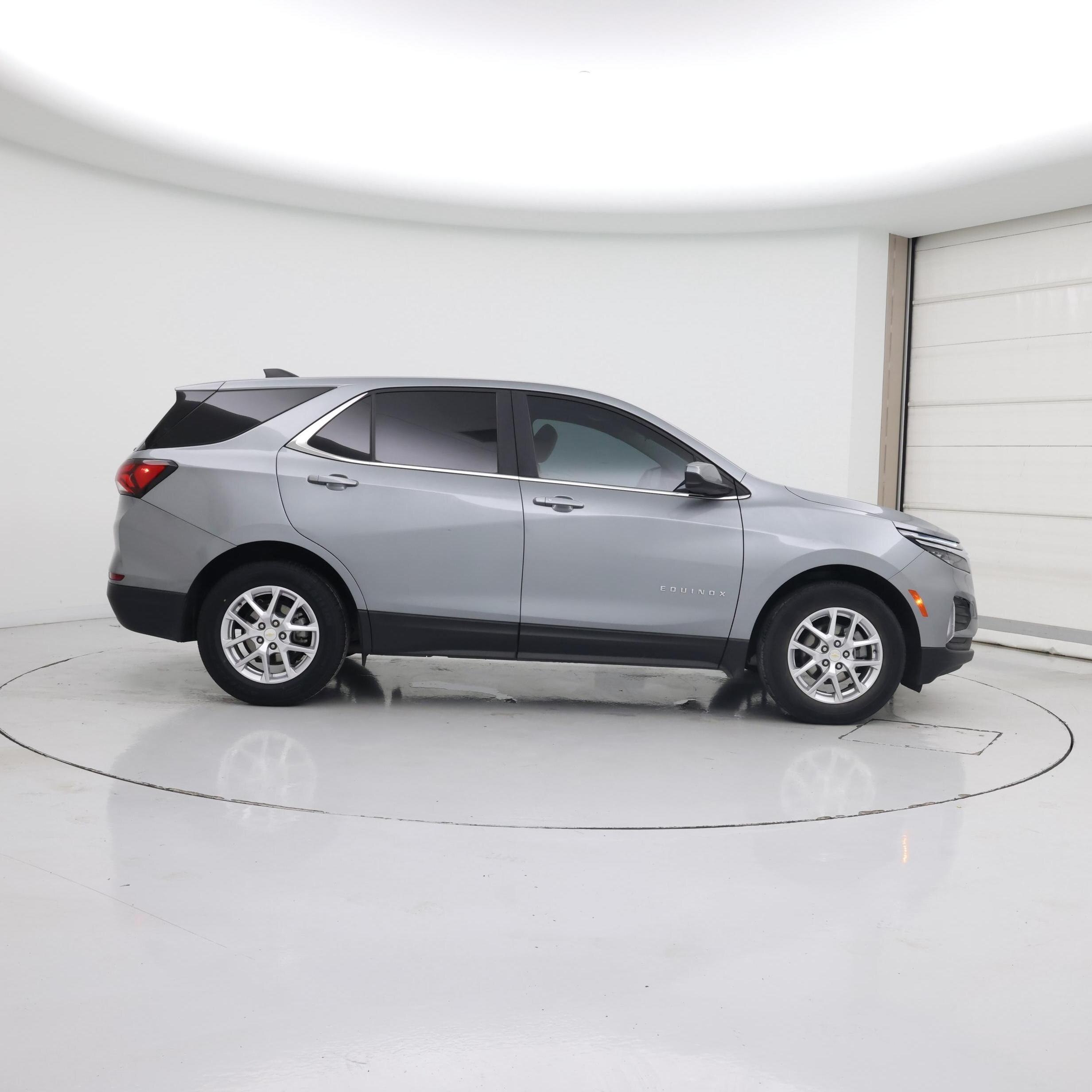 Thumbnail: 2023 Chevrolet Equinox - 7