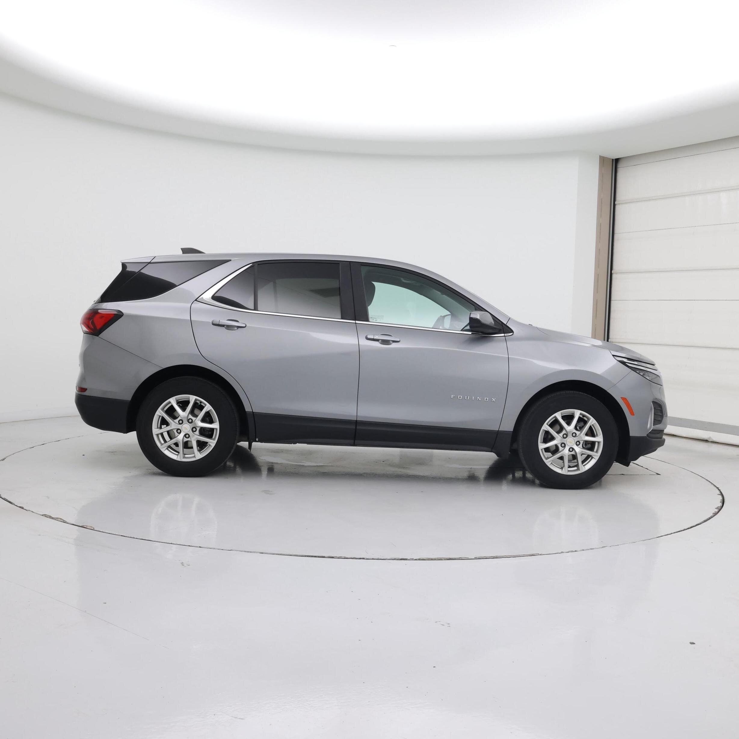 Thumbnail: 2023 Chevrolet Equinox - 7