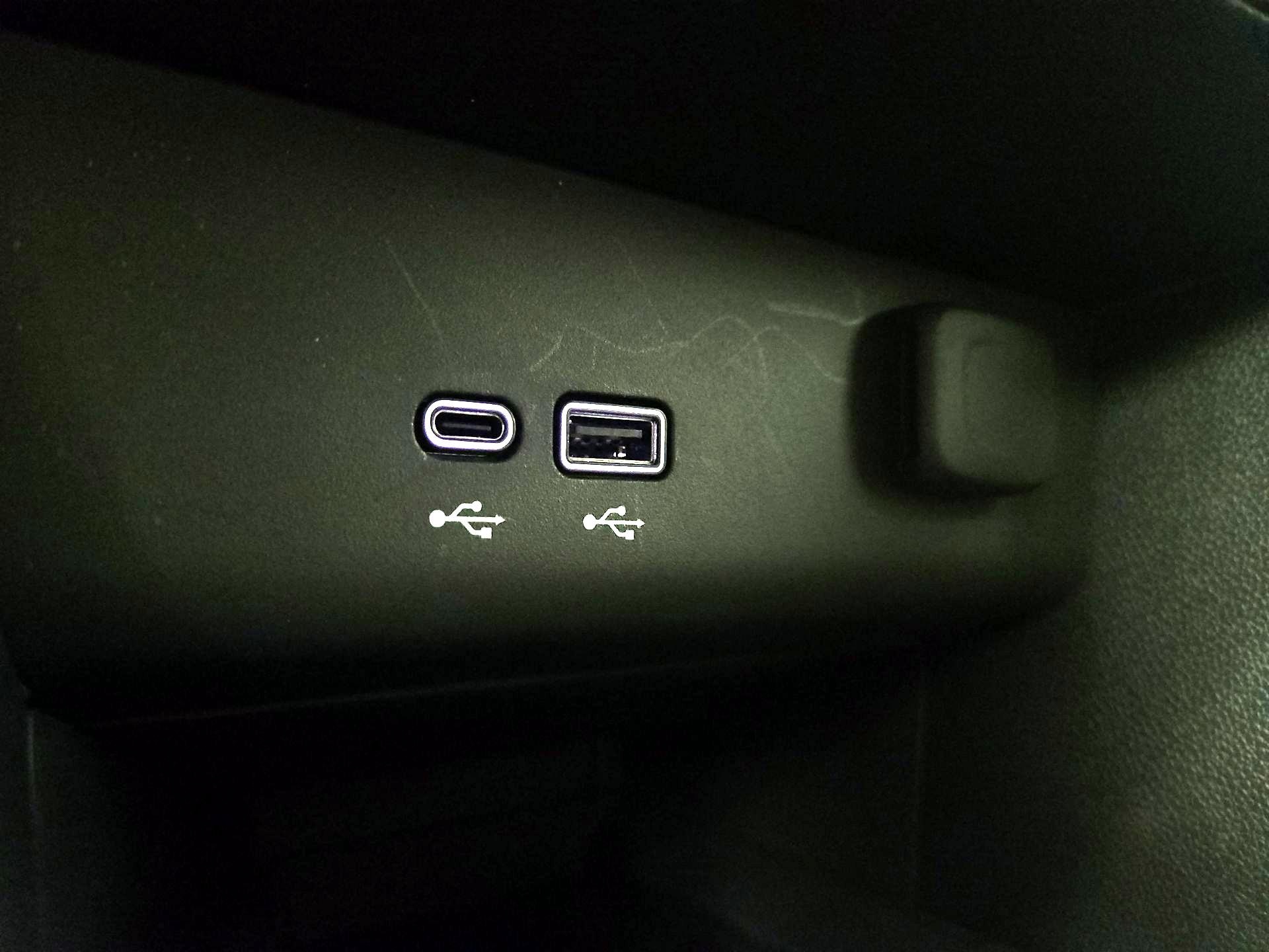 Thumbnail: 2024 Buick Encore GX - 18