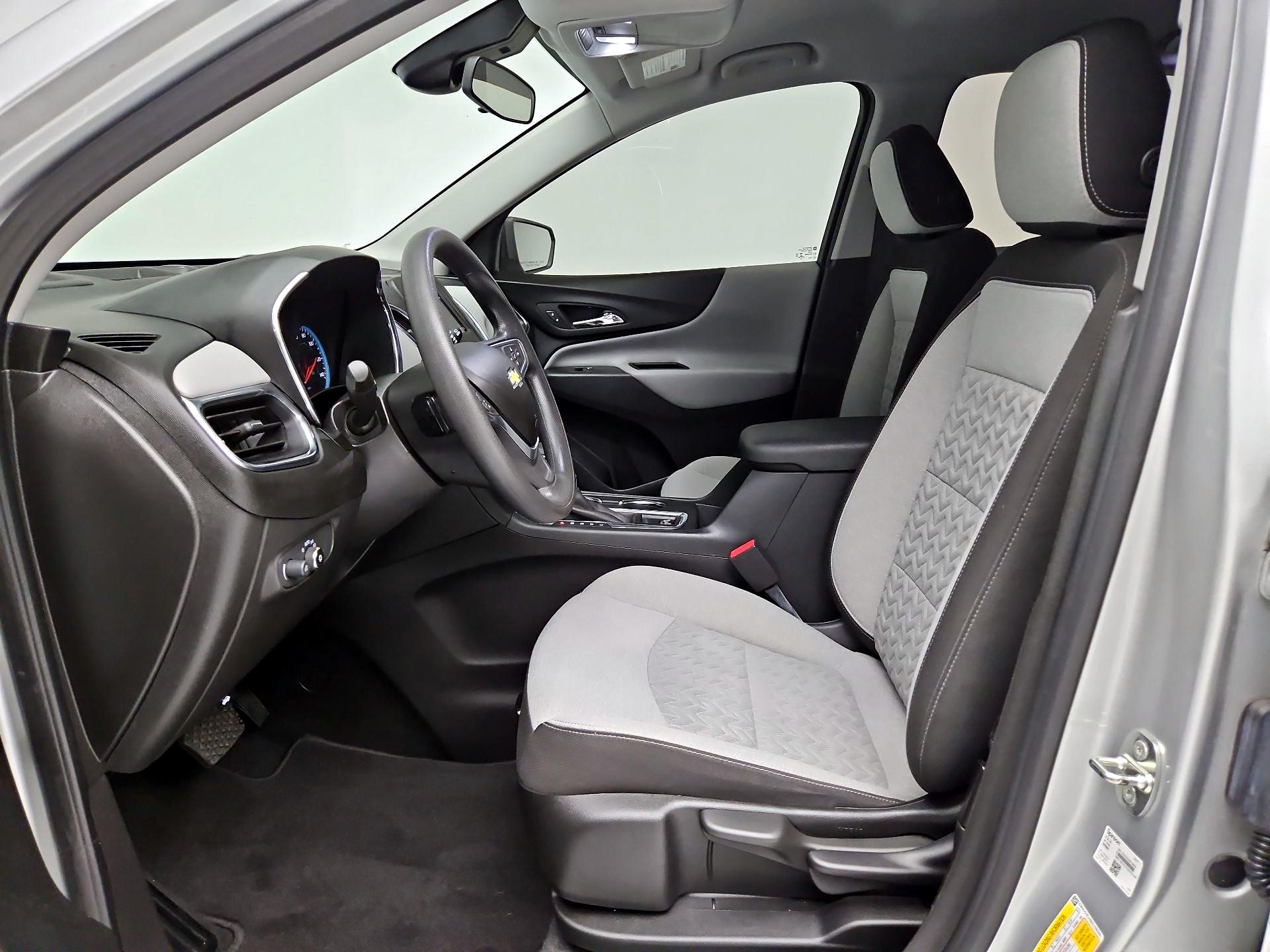 Thumbnail: 2022 Chevrolet Equinox - 11