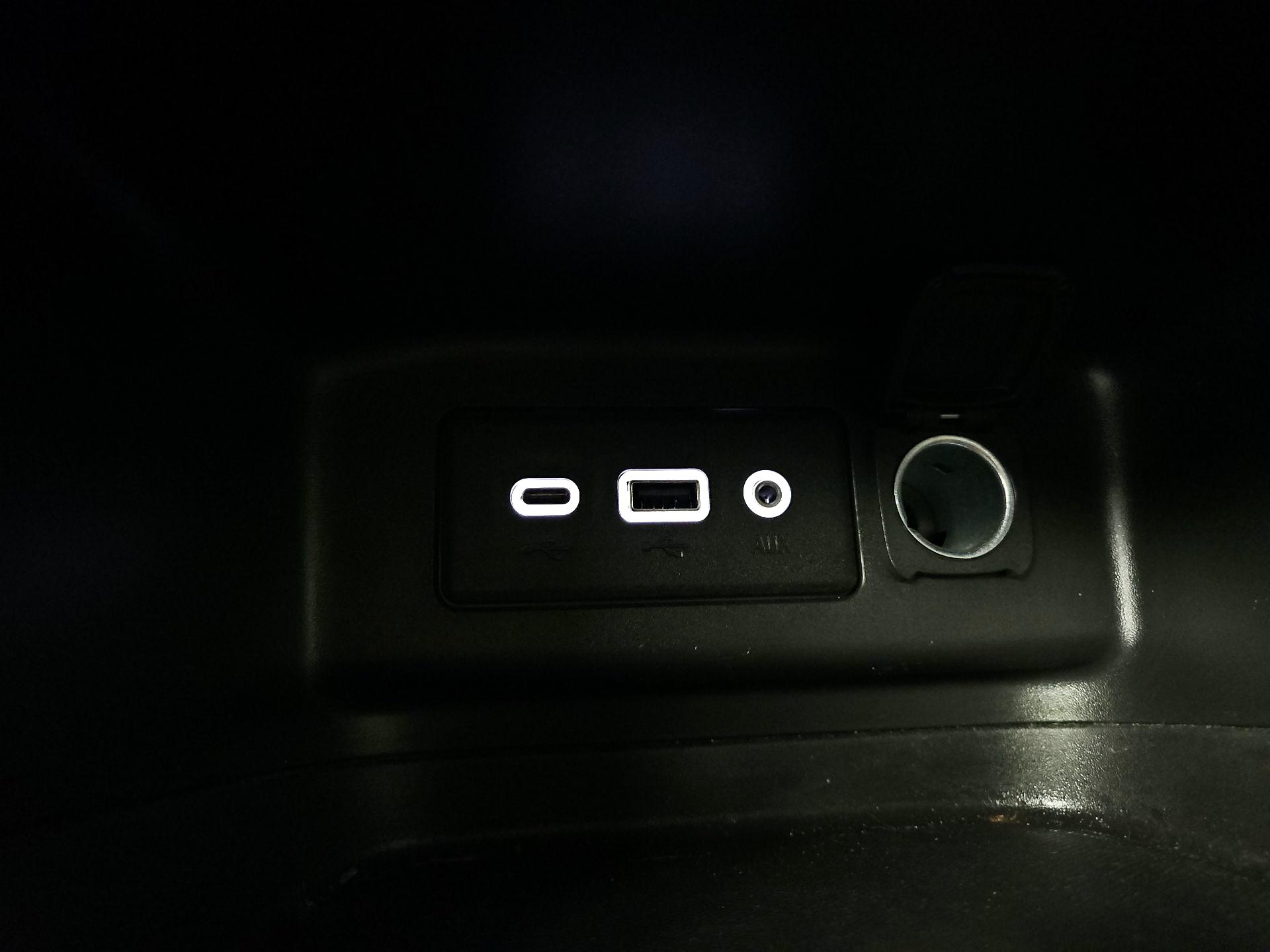 Thumbnail: 2022 Chevrolet Equinox - 18