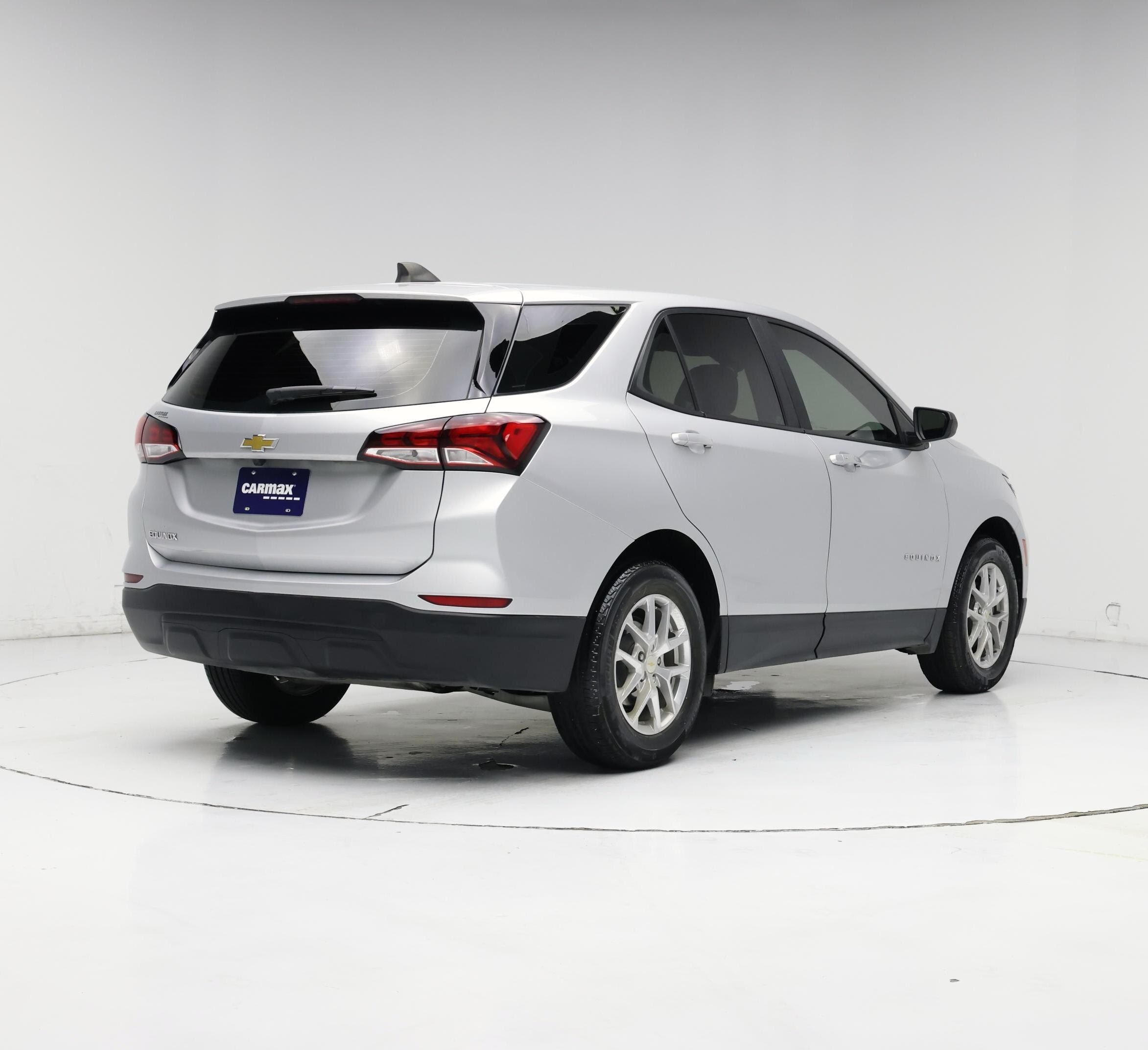 Thumbnail: 2022 Chevrolet Equinox - 8