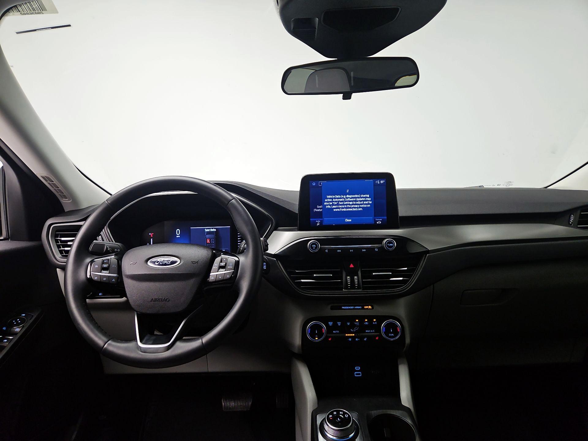 Thumbnail: 2023 Ford Escape - 9