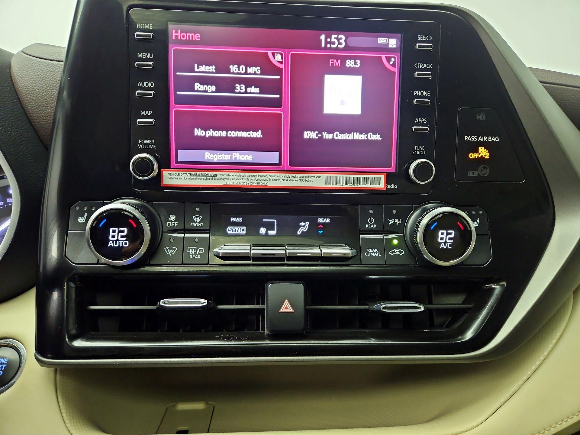 Thumbnail: 2022 Toyota Highlander - 16